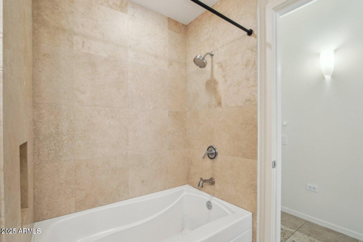 7131 E RANCHO VISTA Drive 3001