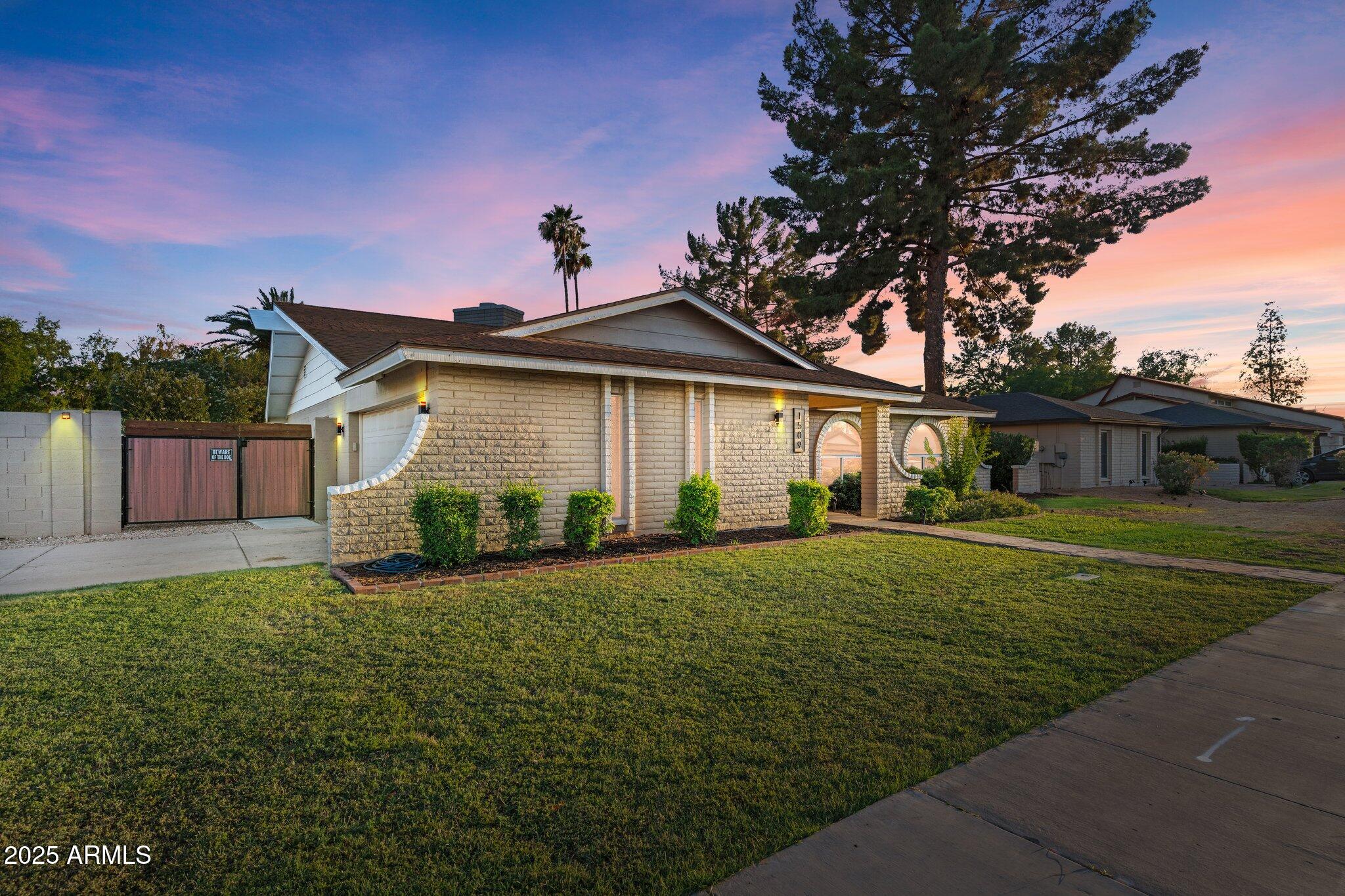 1509 W Kiowa Avenue