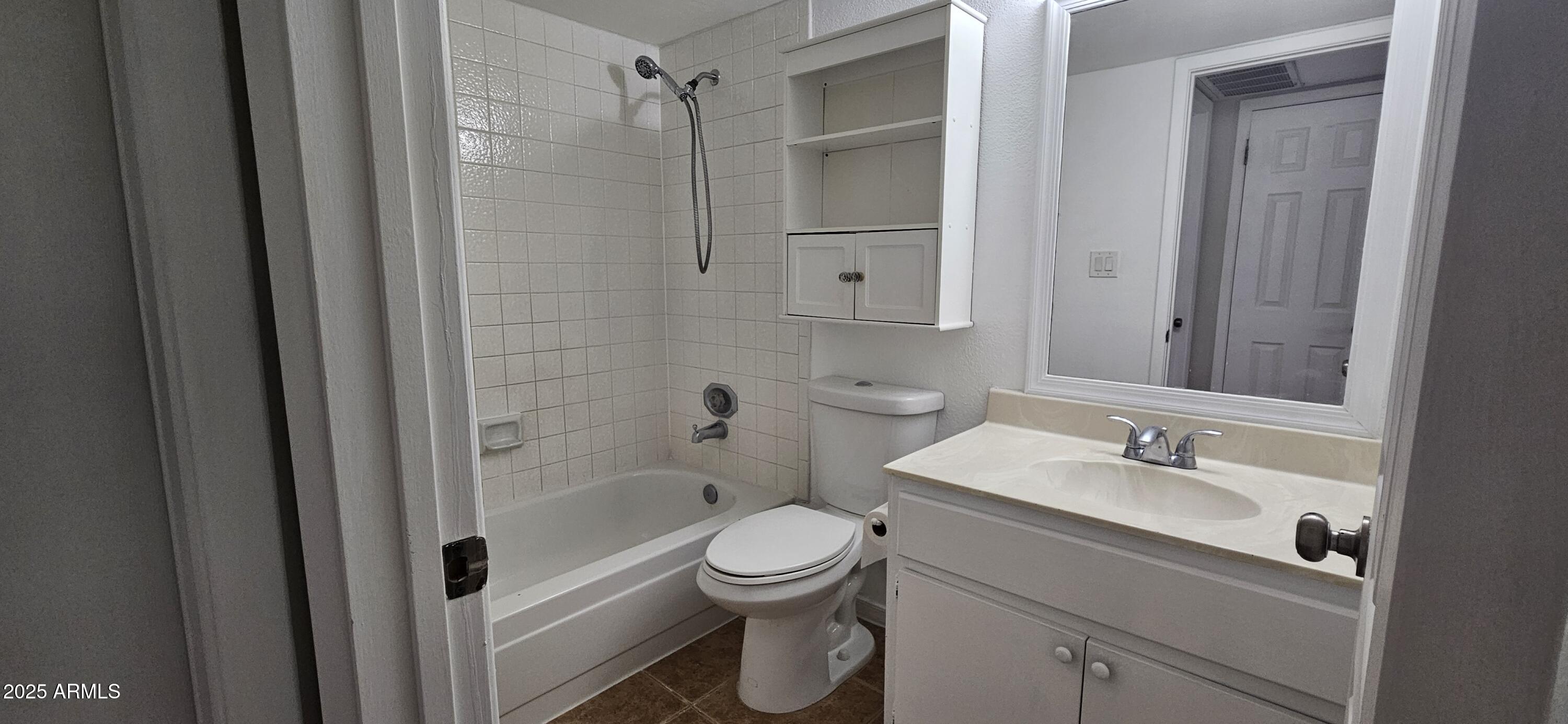 3131 W COCHISE Drive 256