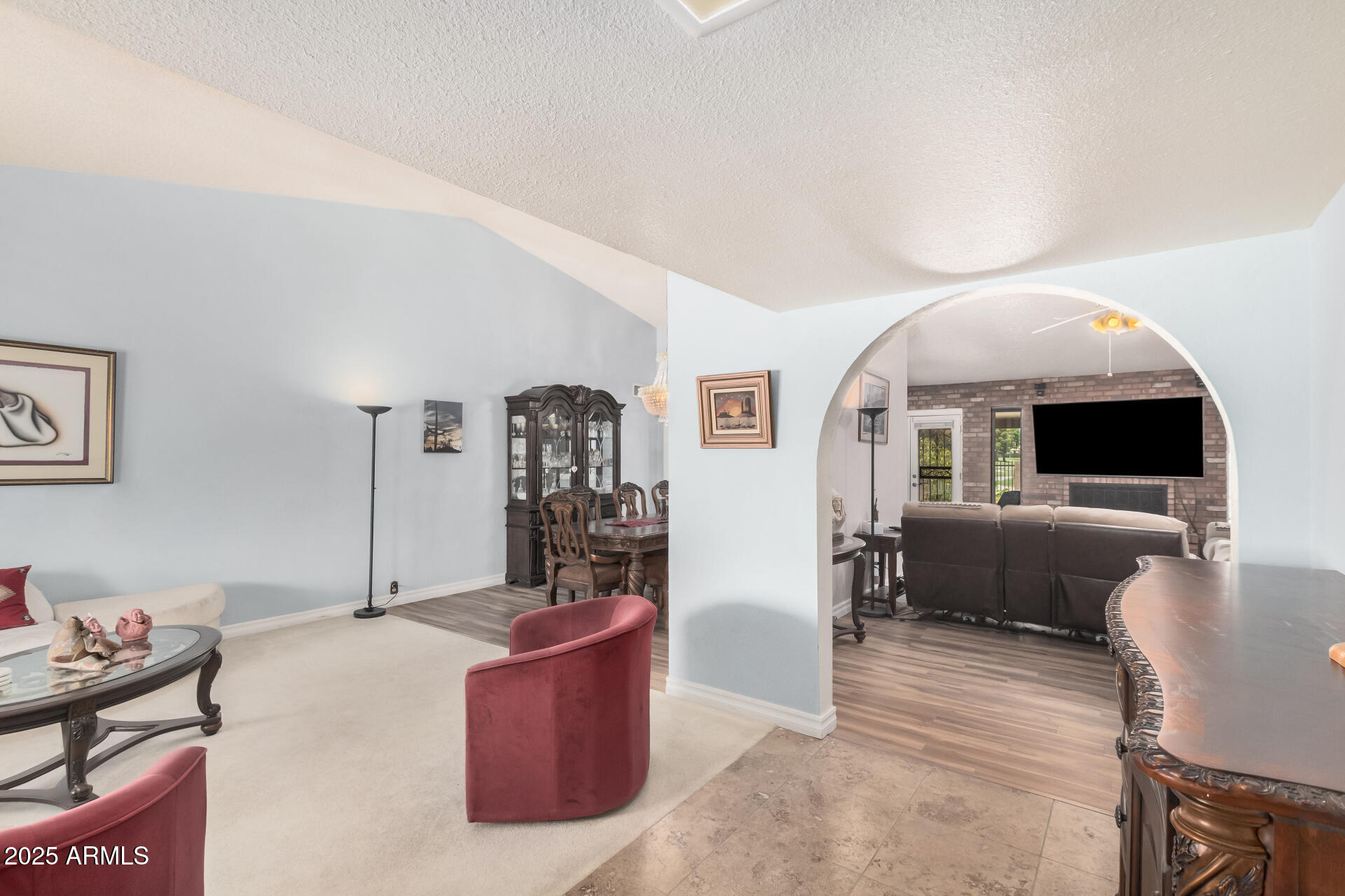 2448 S STANDAGE