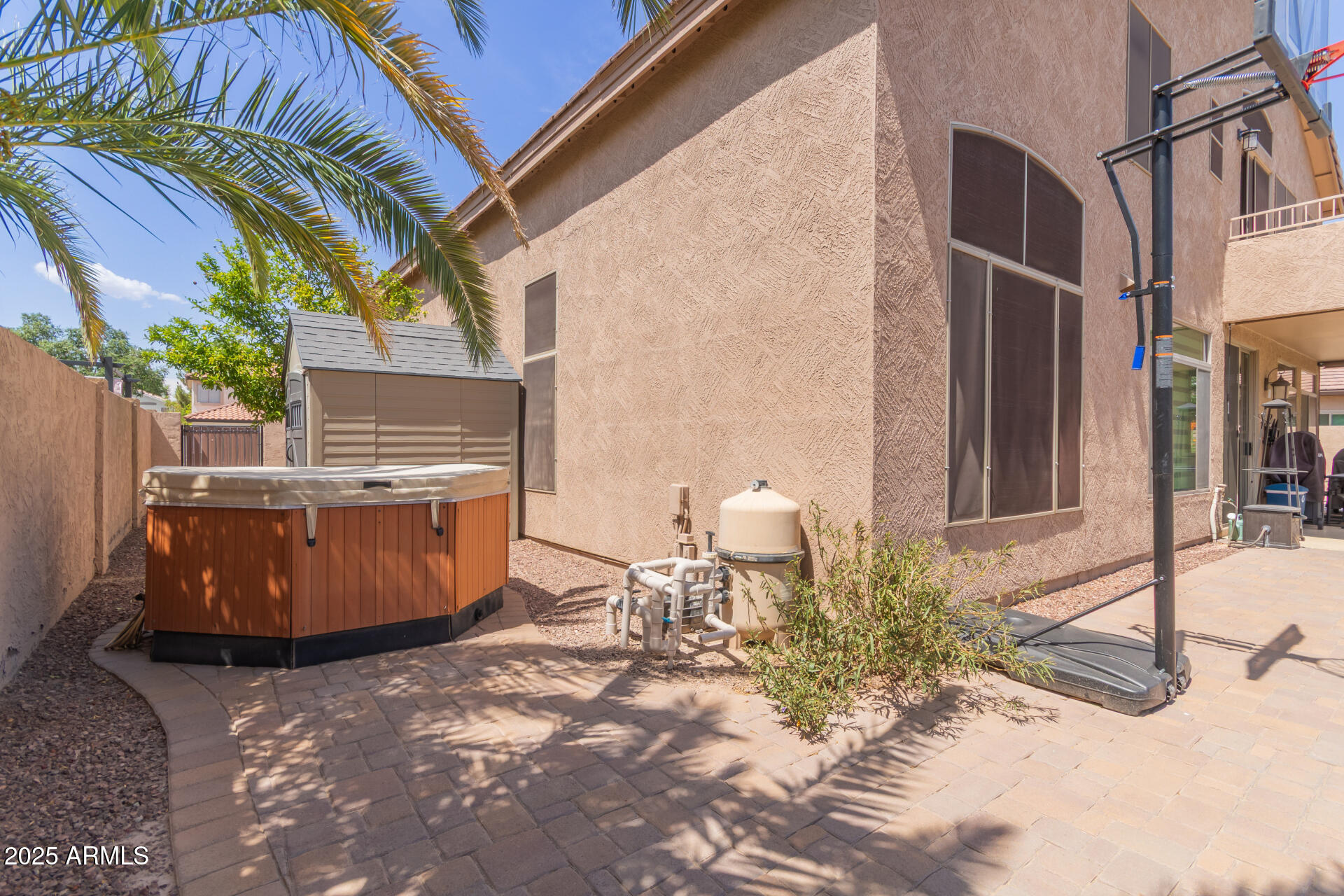 3469 E WILDHORSE Drive