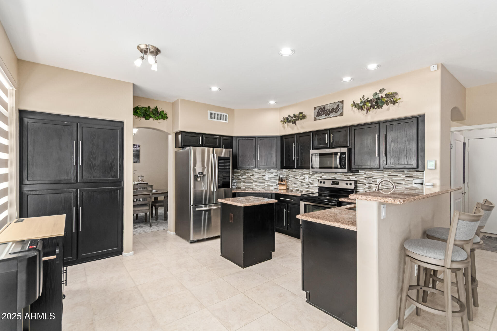 3469 E WILDHORSE Drive