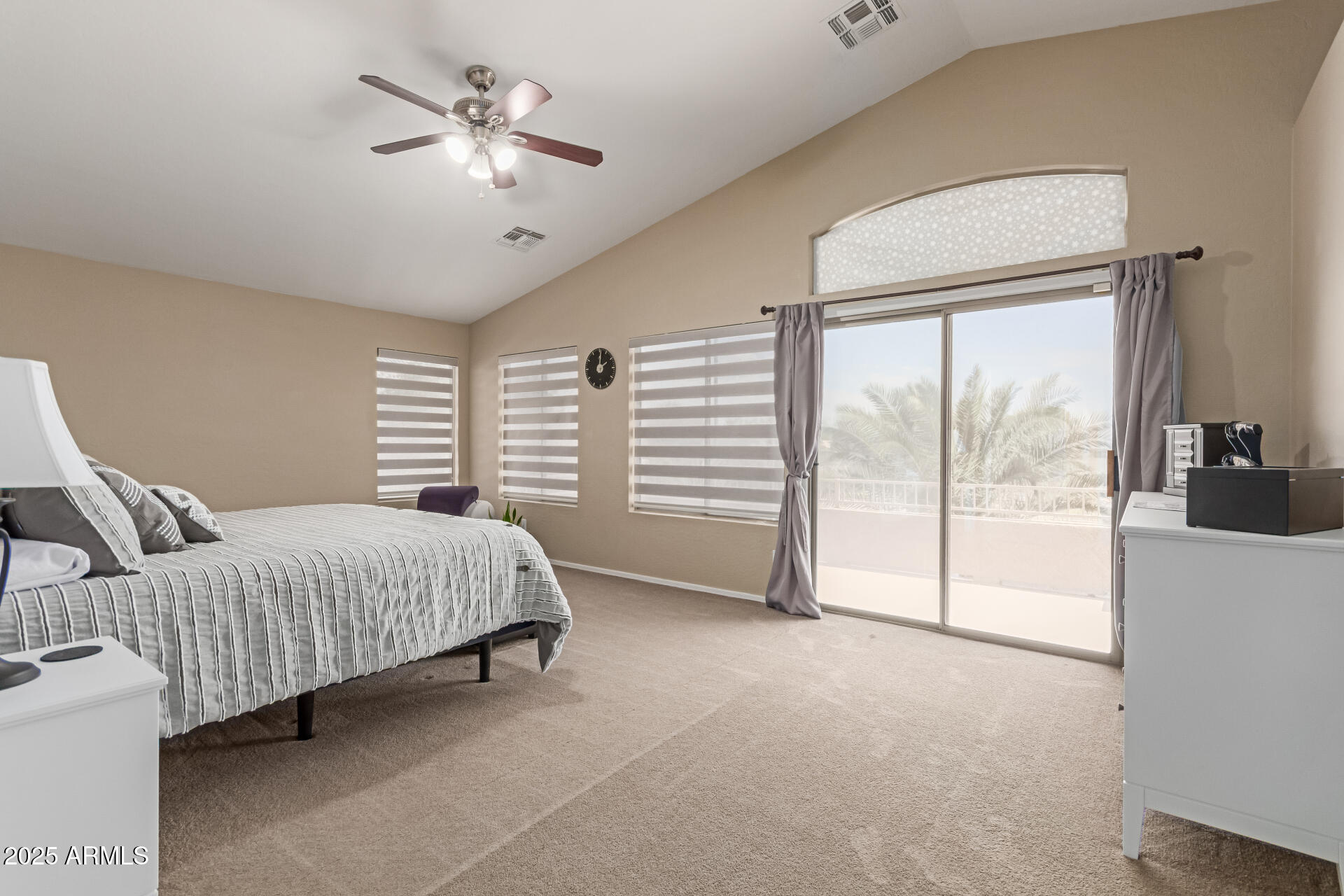 3469 E WILDHORSE Drive