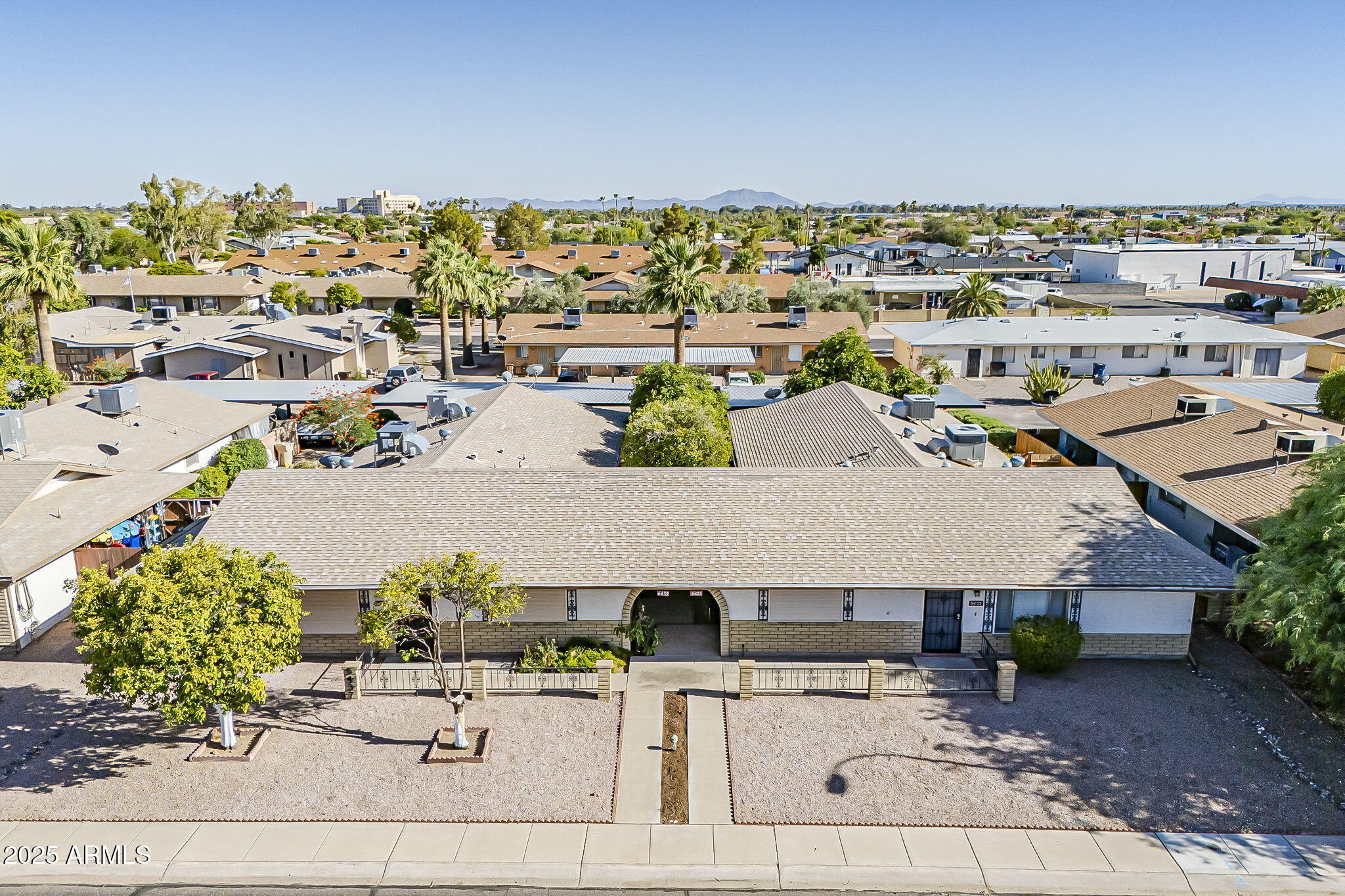 6433 E UNIVERSITY Drive