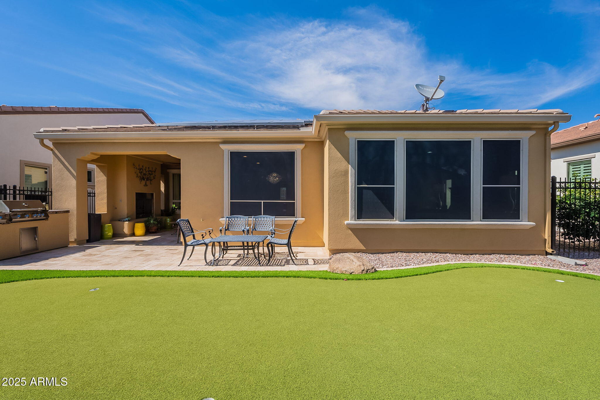 1331 E CORSIA Lane