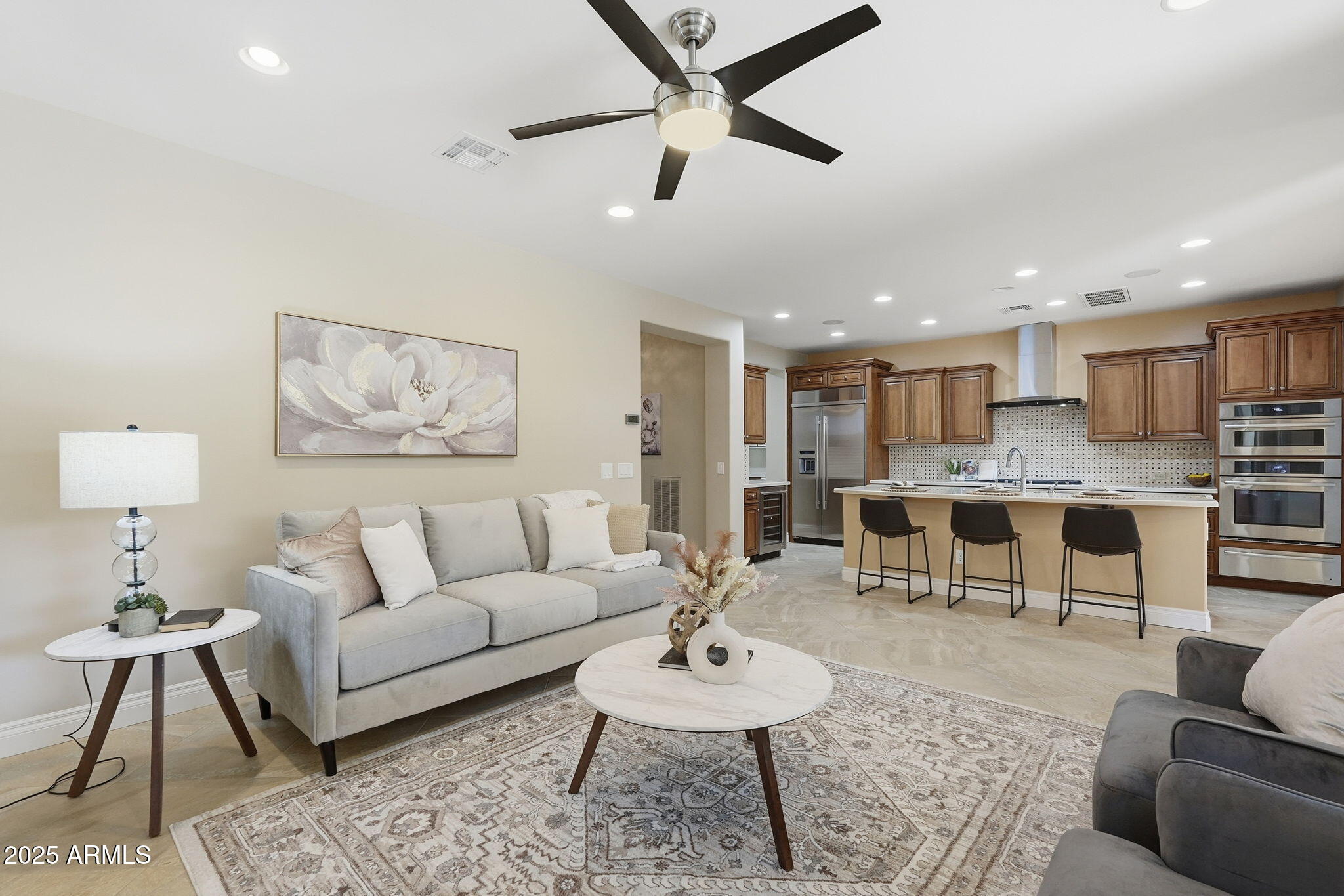 1331 E CORSIA Lane