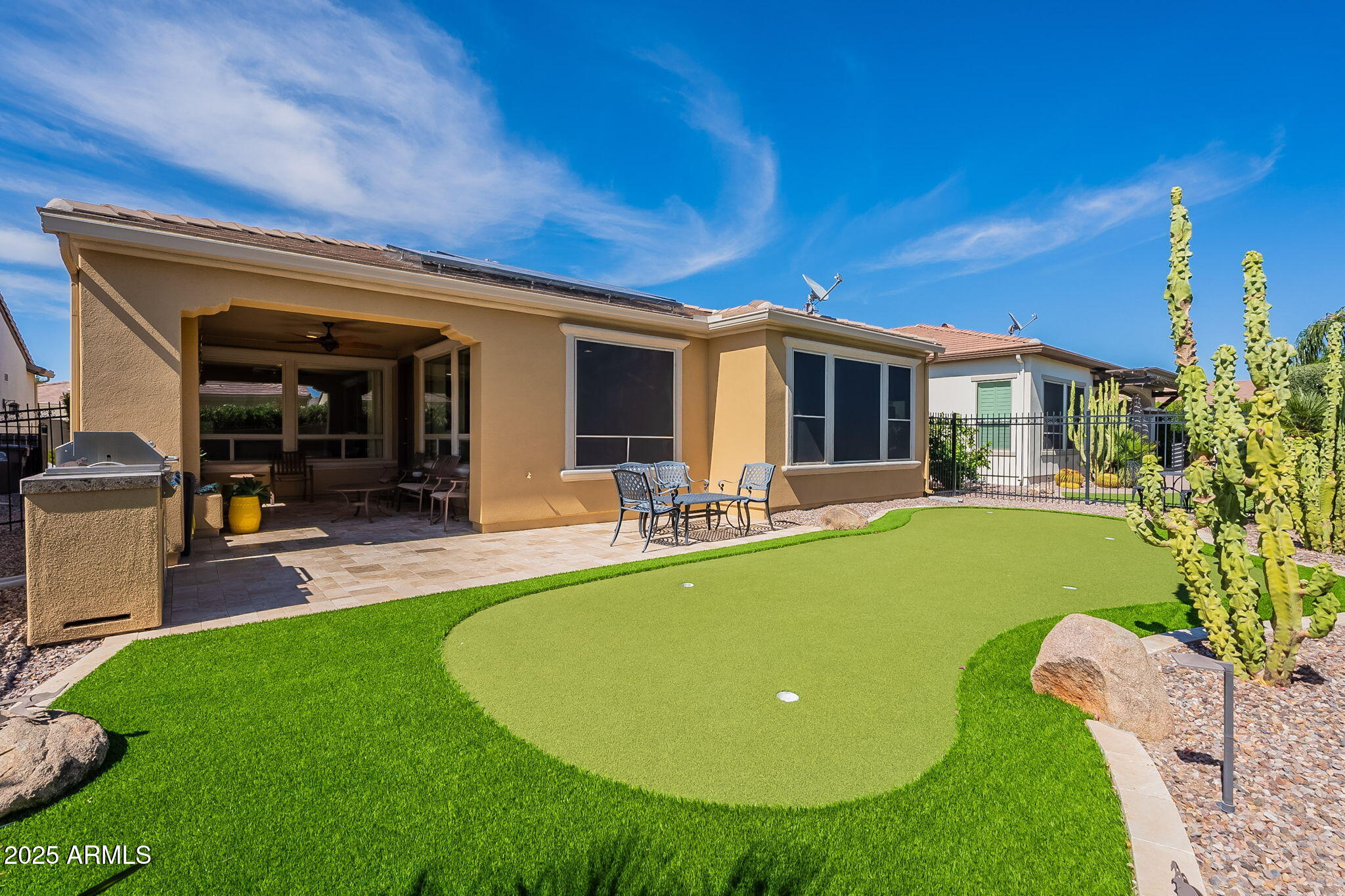 1331 E CORSIA Lane