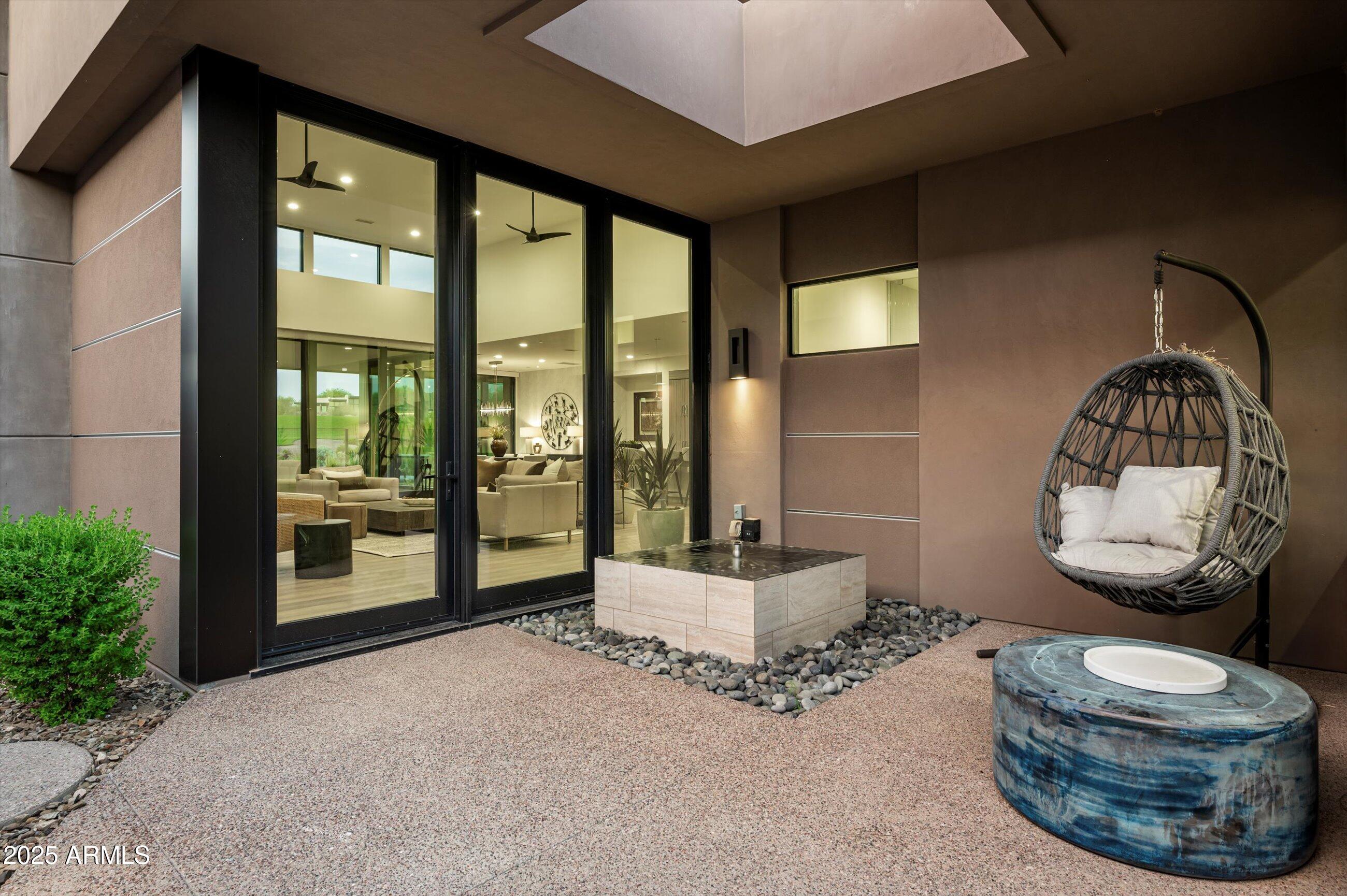 37200 N CAVE CREEK Road 1009