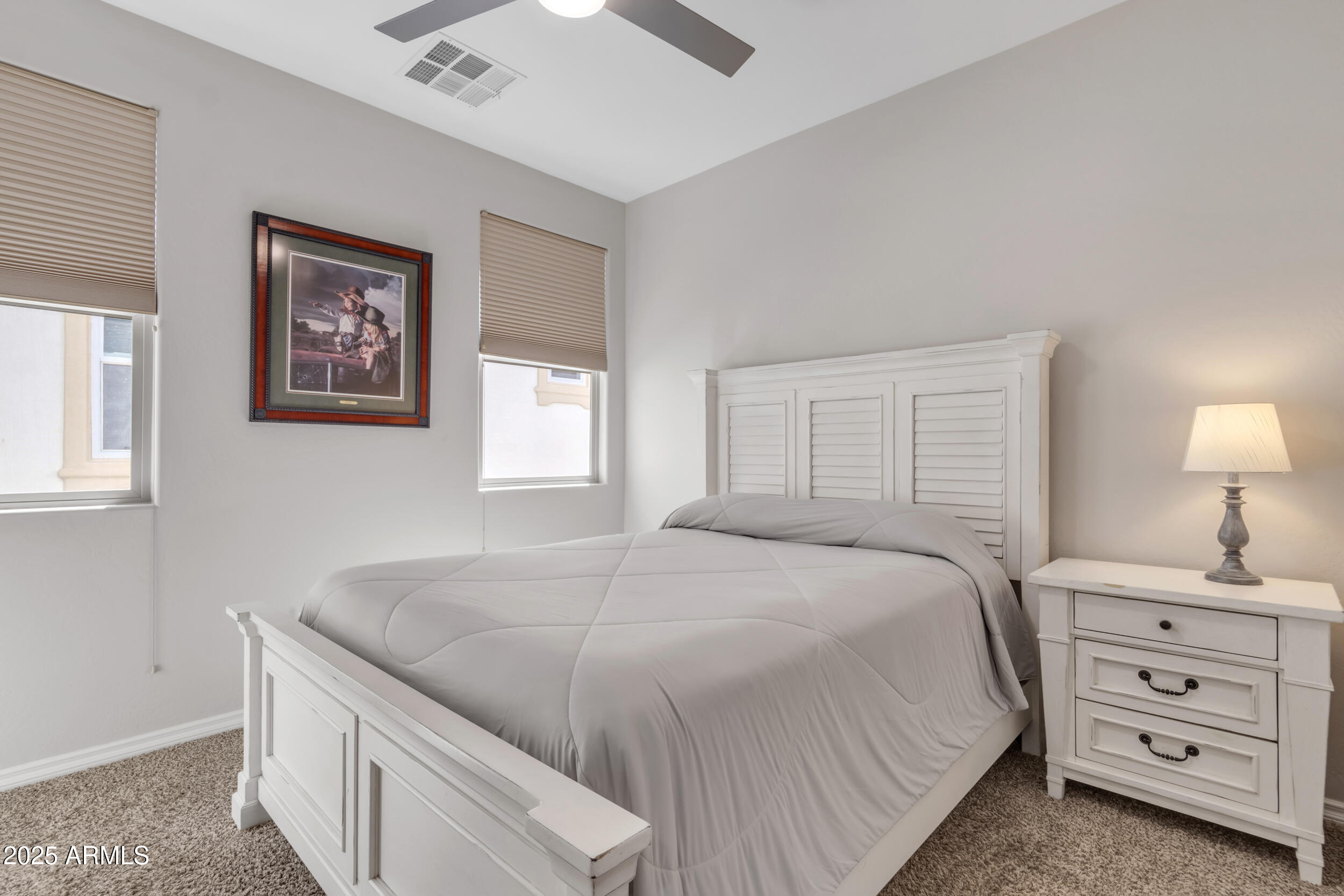 1556 E VESPER Trail