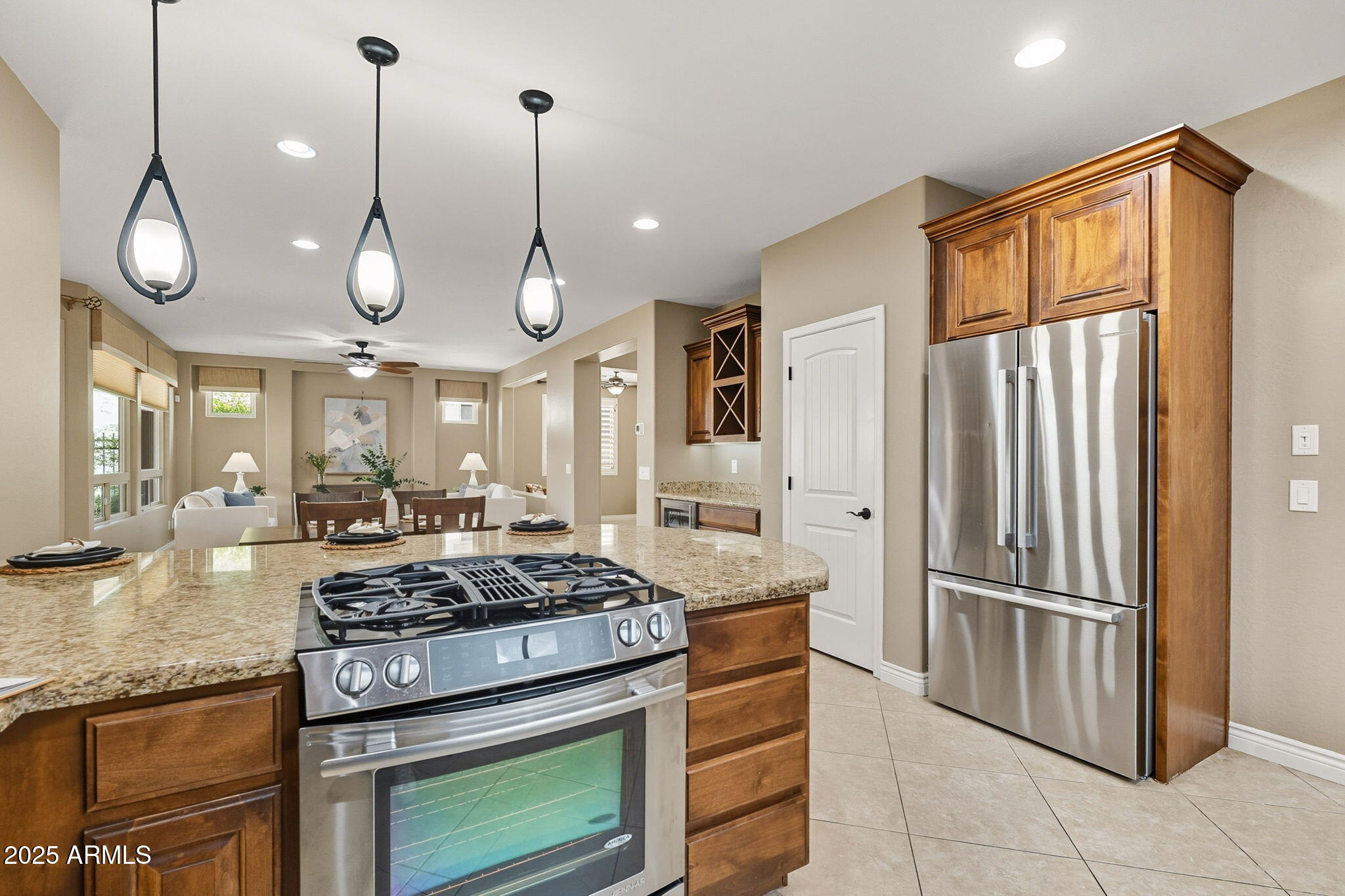 1518 E COPPER HOLLOW