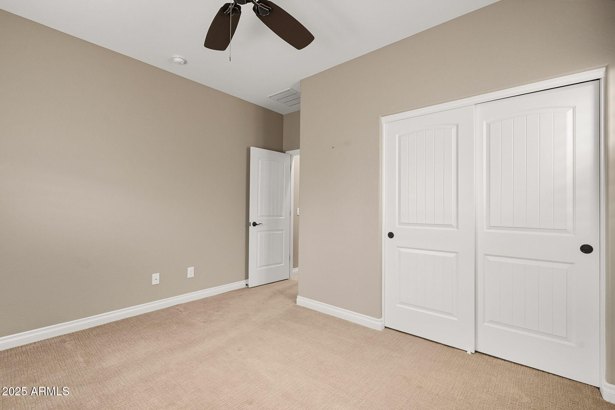 1518 E COPPER HOLLOW