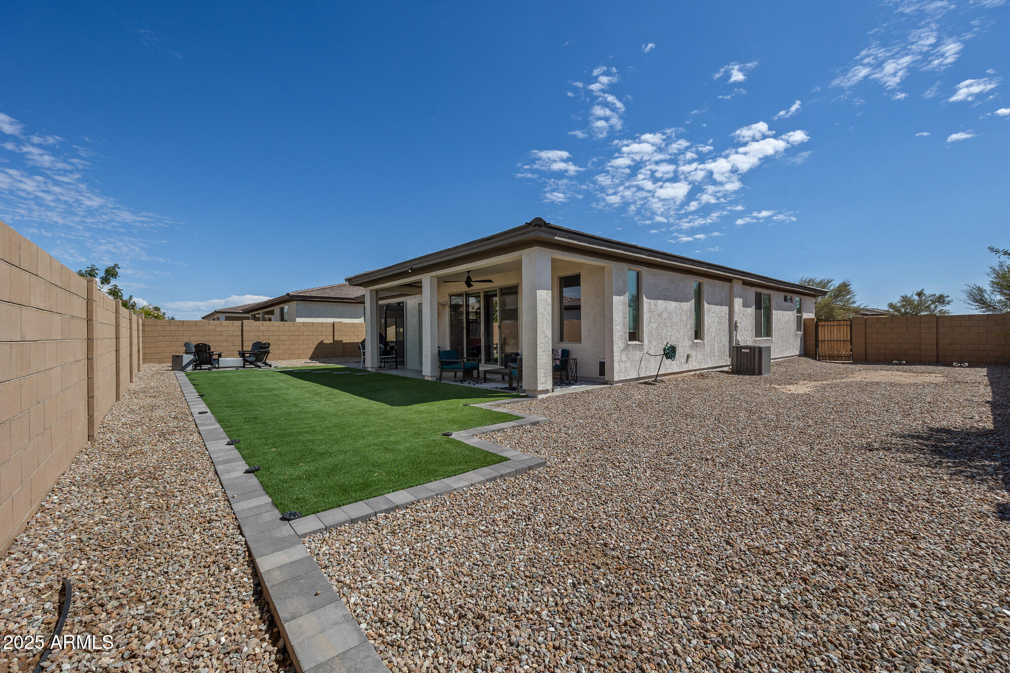 1304 W Desert Hills Drive