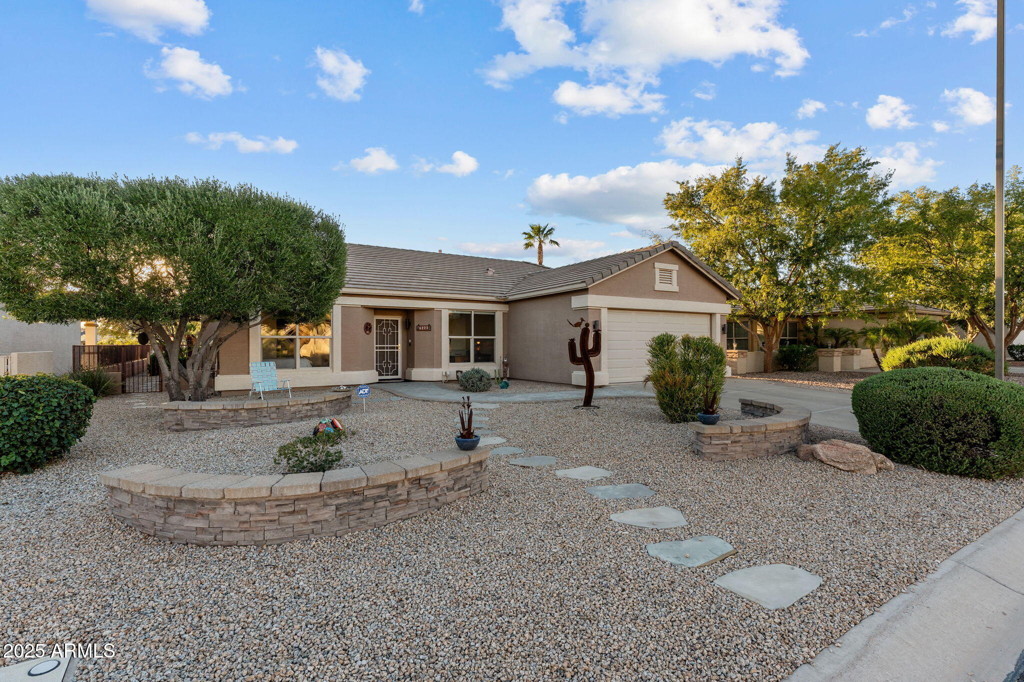 6222 S HUACHUCA Way