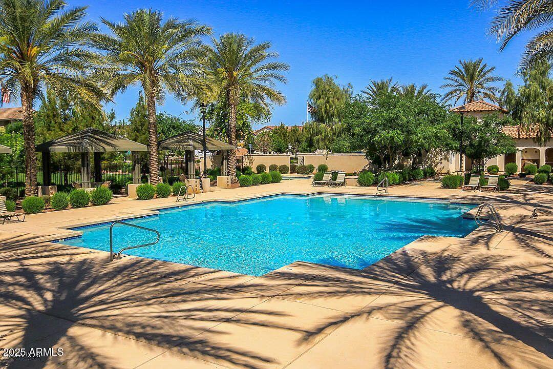 967 S BREWER Drive