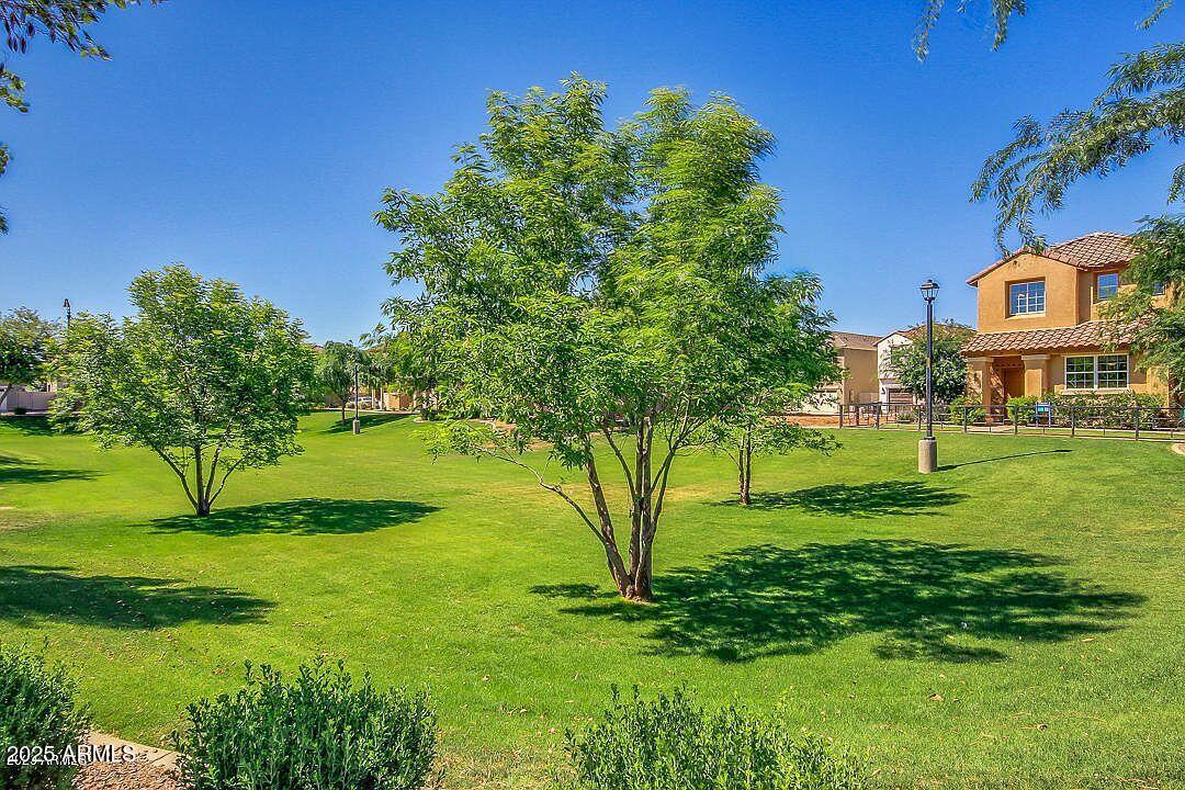967 S BREWER Drive
