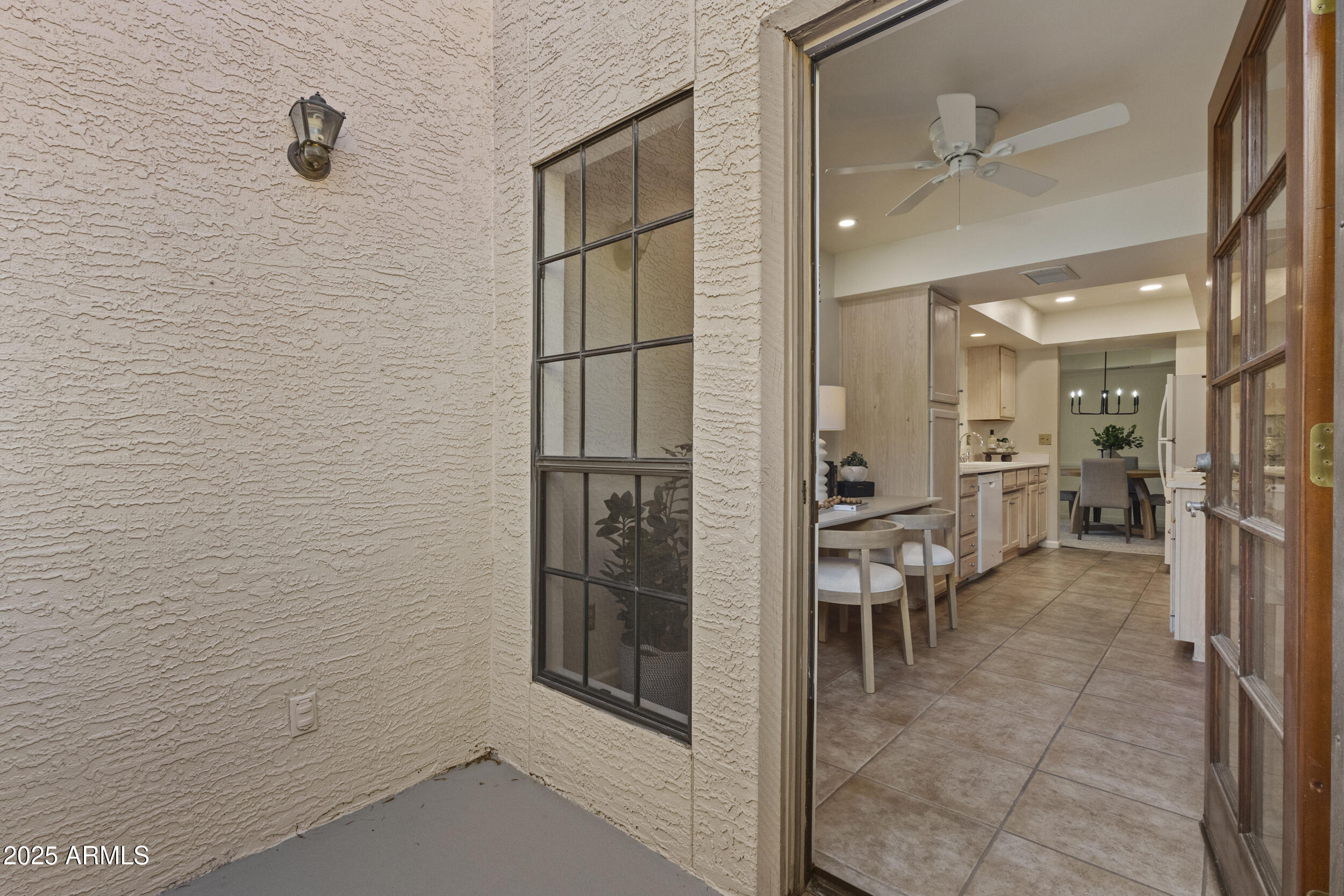 7800 E LINCOLN Drive 2092