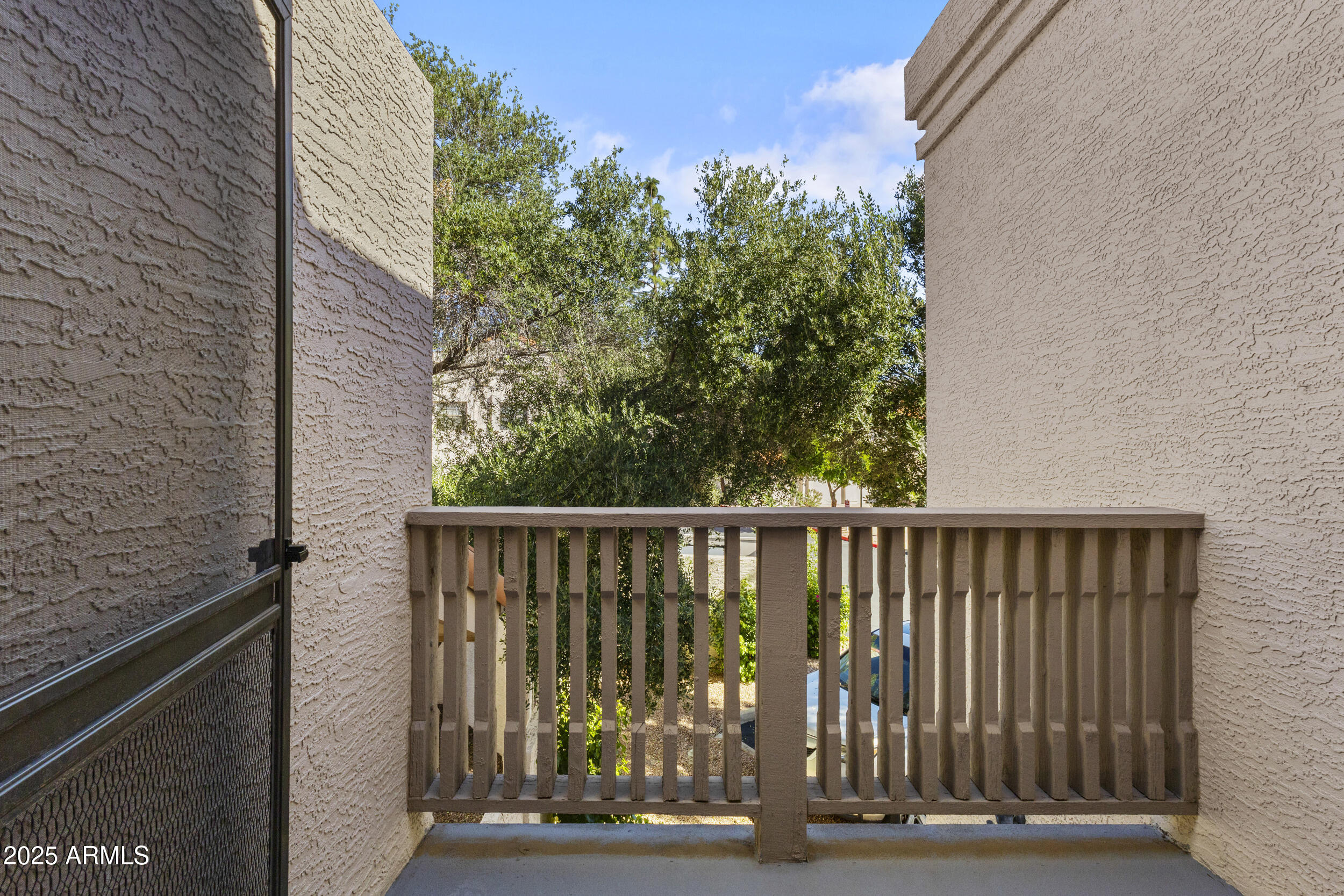 7800 E LINCOLN Drive 2092