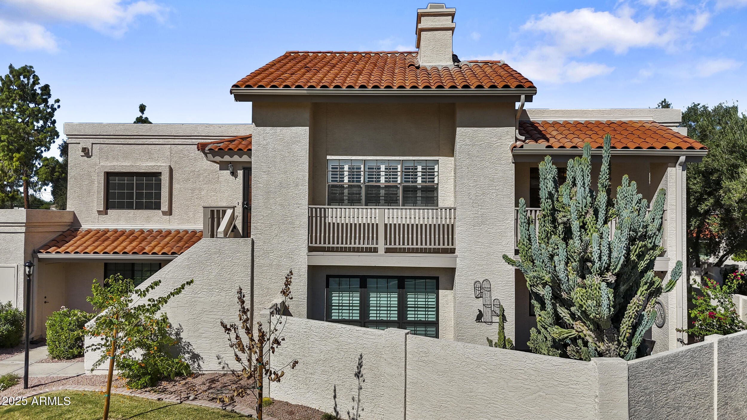 7800 E LINCOLN Drive 2092