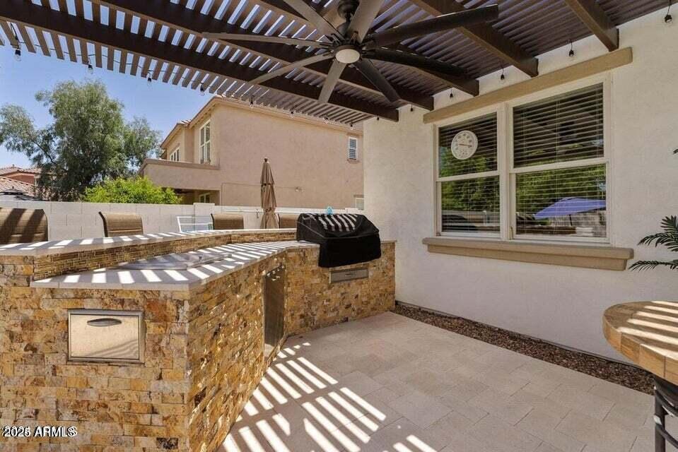 2176 E DESERT BROOM Drive