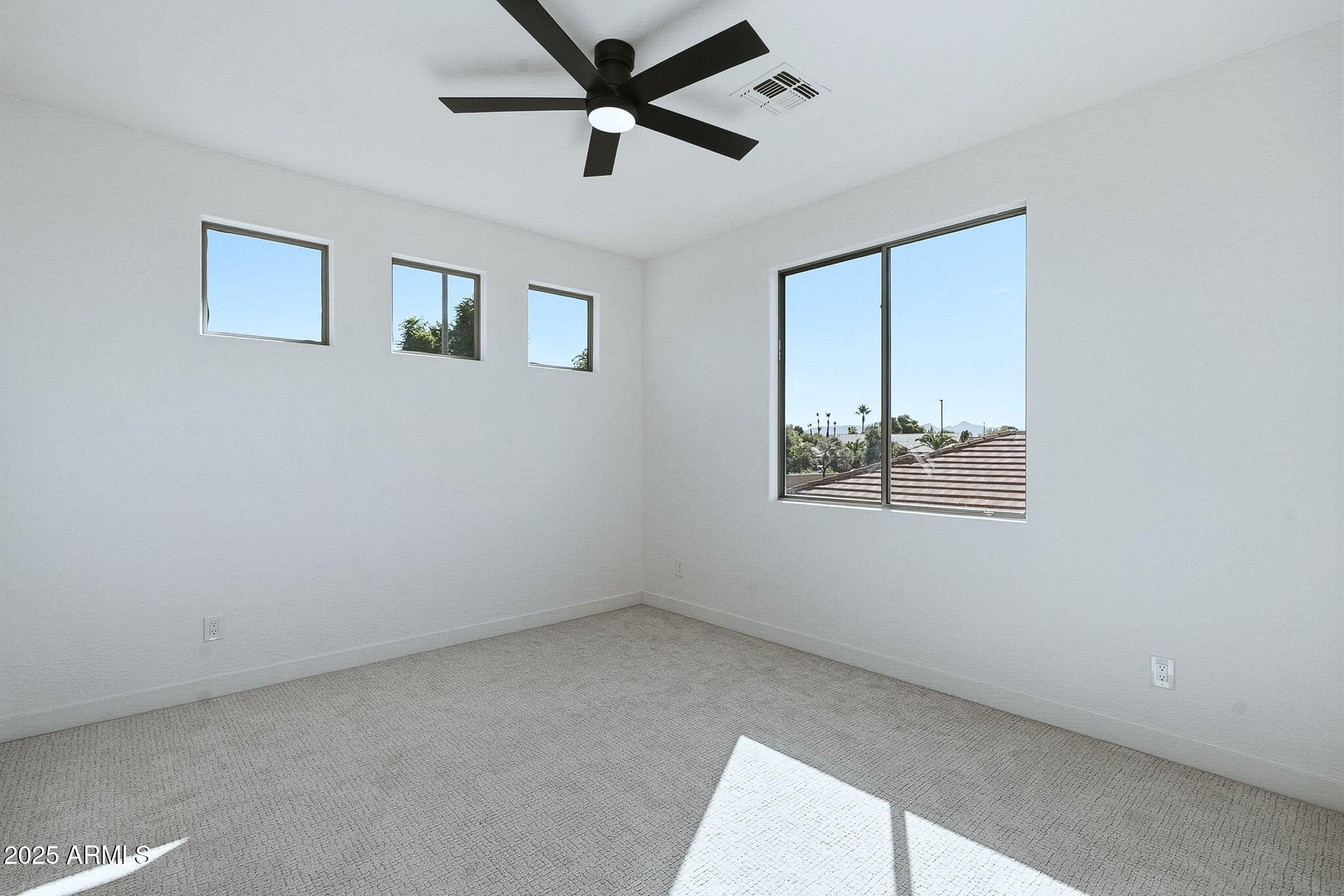 6574 S CRESTVIEW Drive
