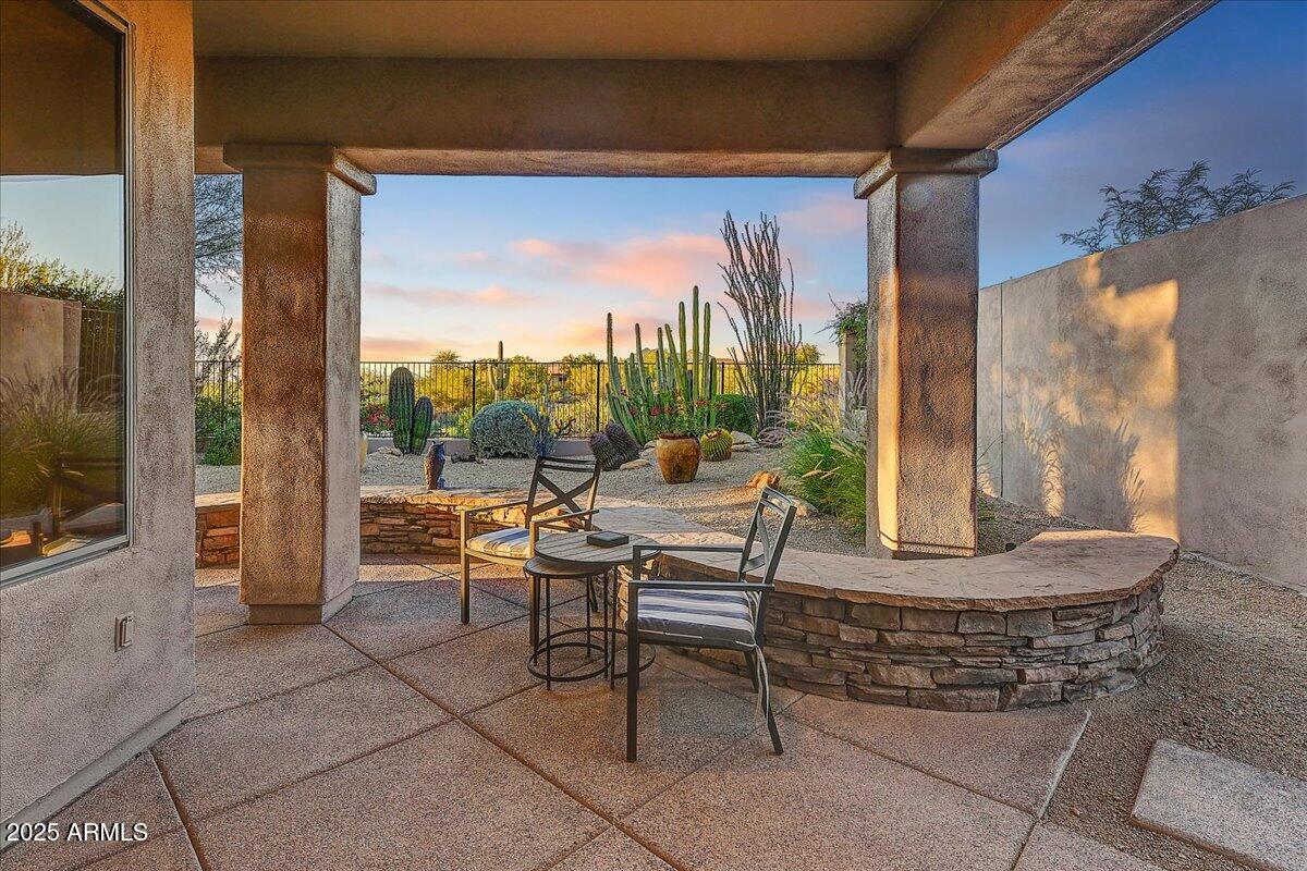 7256 E VISAO Drive