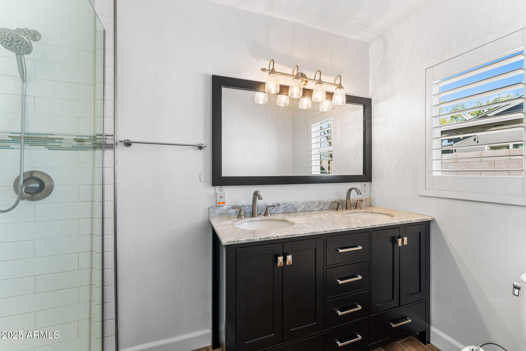 1334 W SELLS Drive