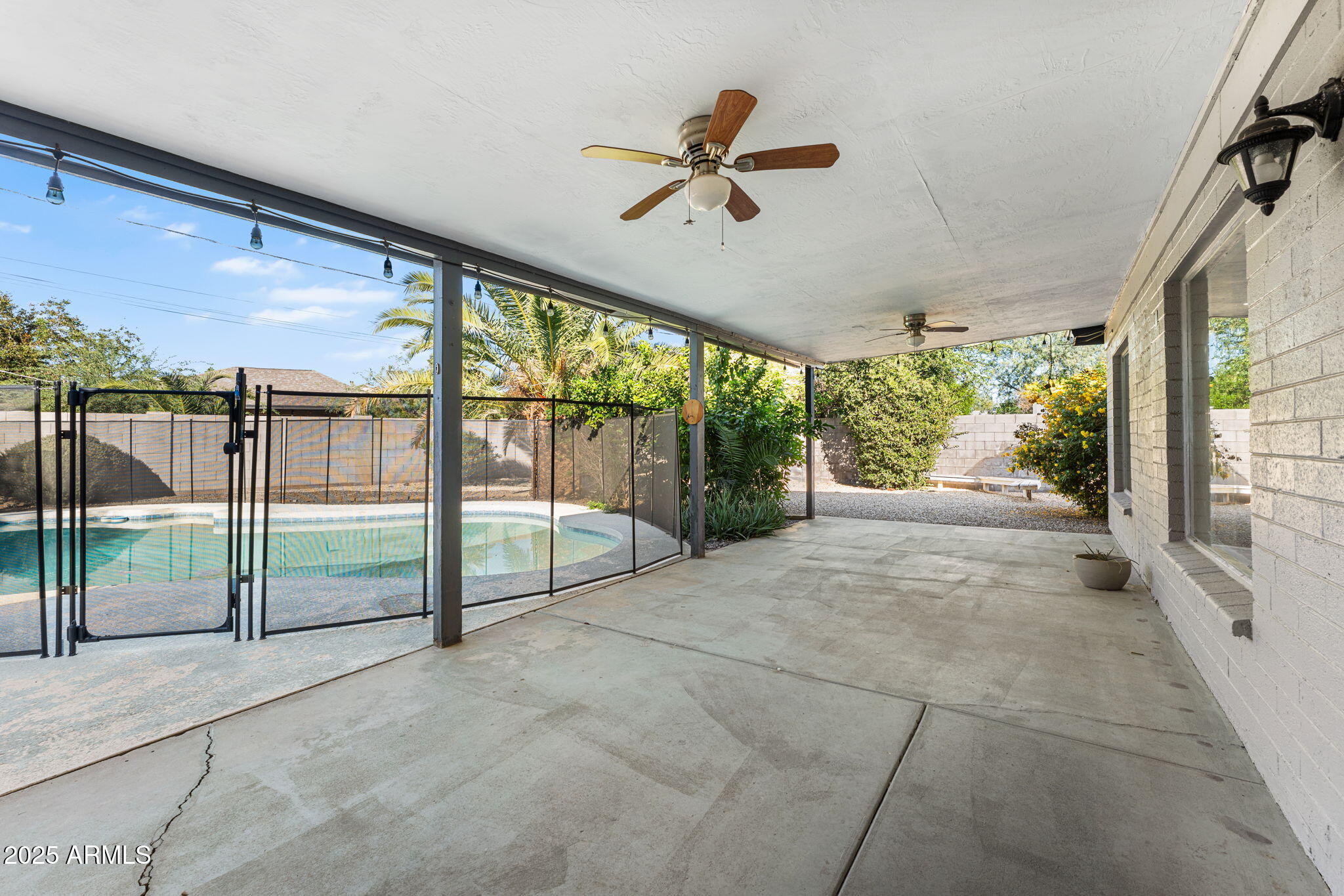 1334 W SELLS Drive