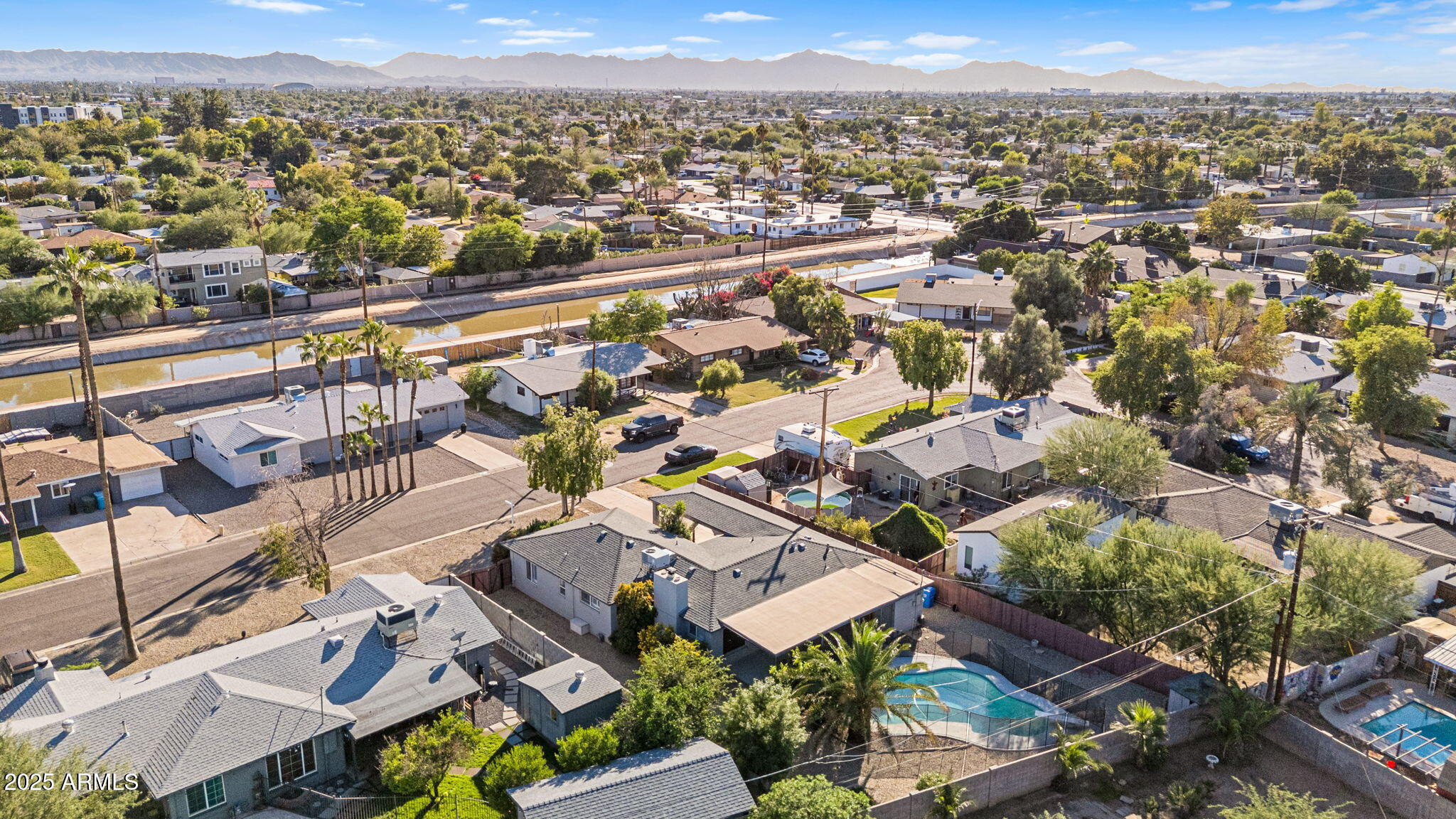 1334 W SELLS Drive