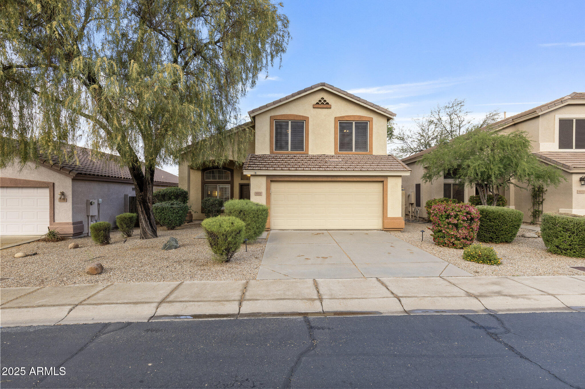 4606 E LAREDO Lane
