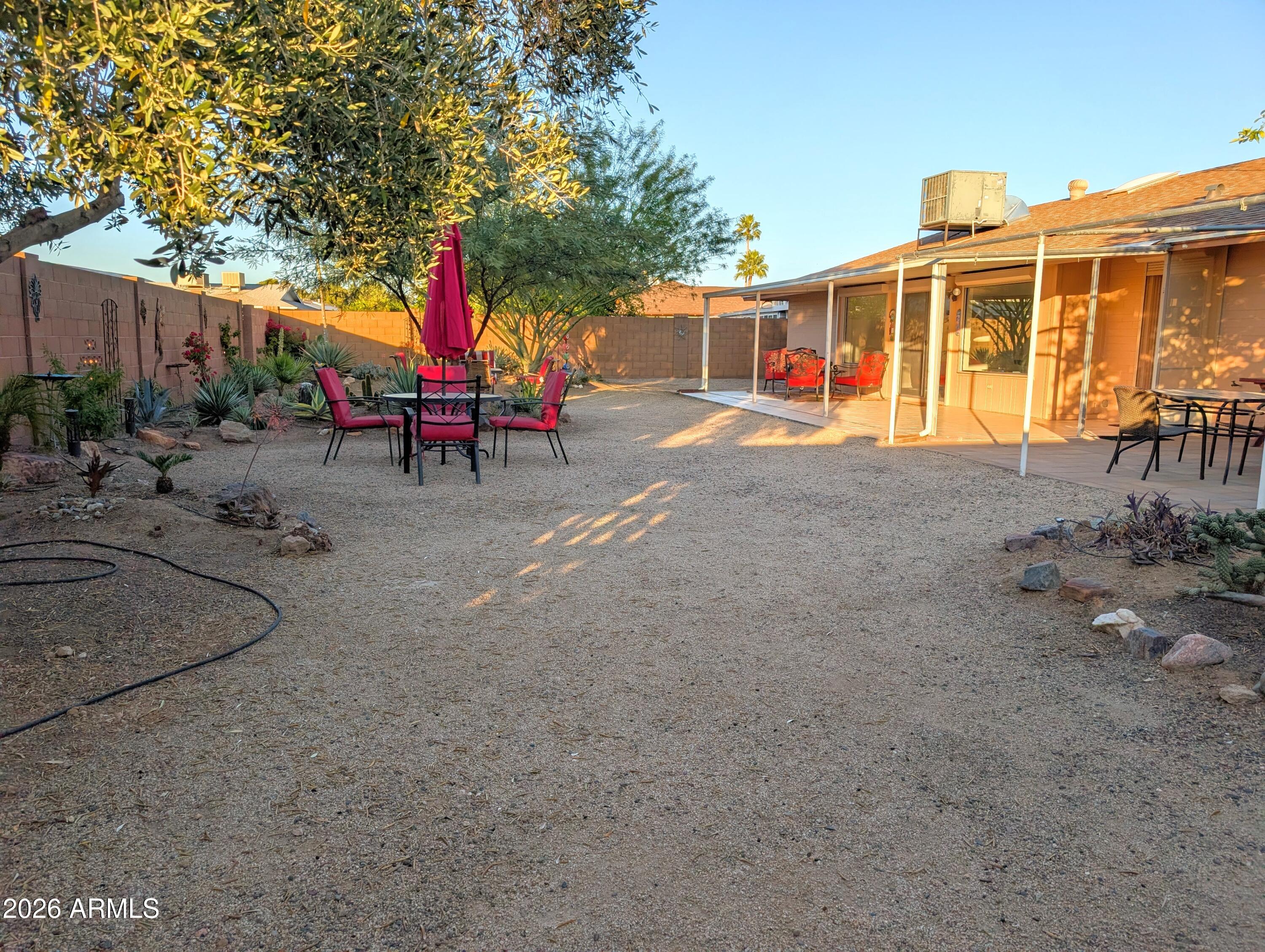 11052 W MEADE Drive
