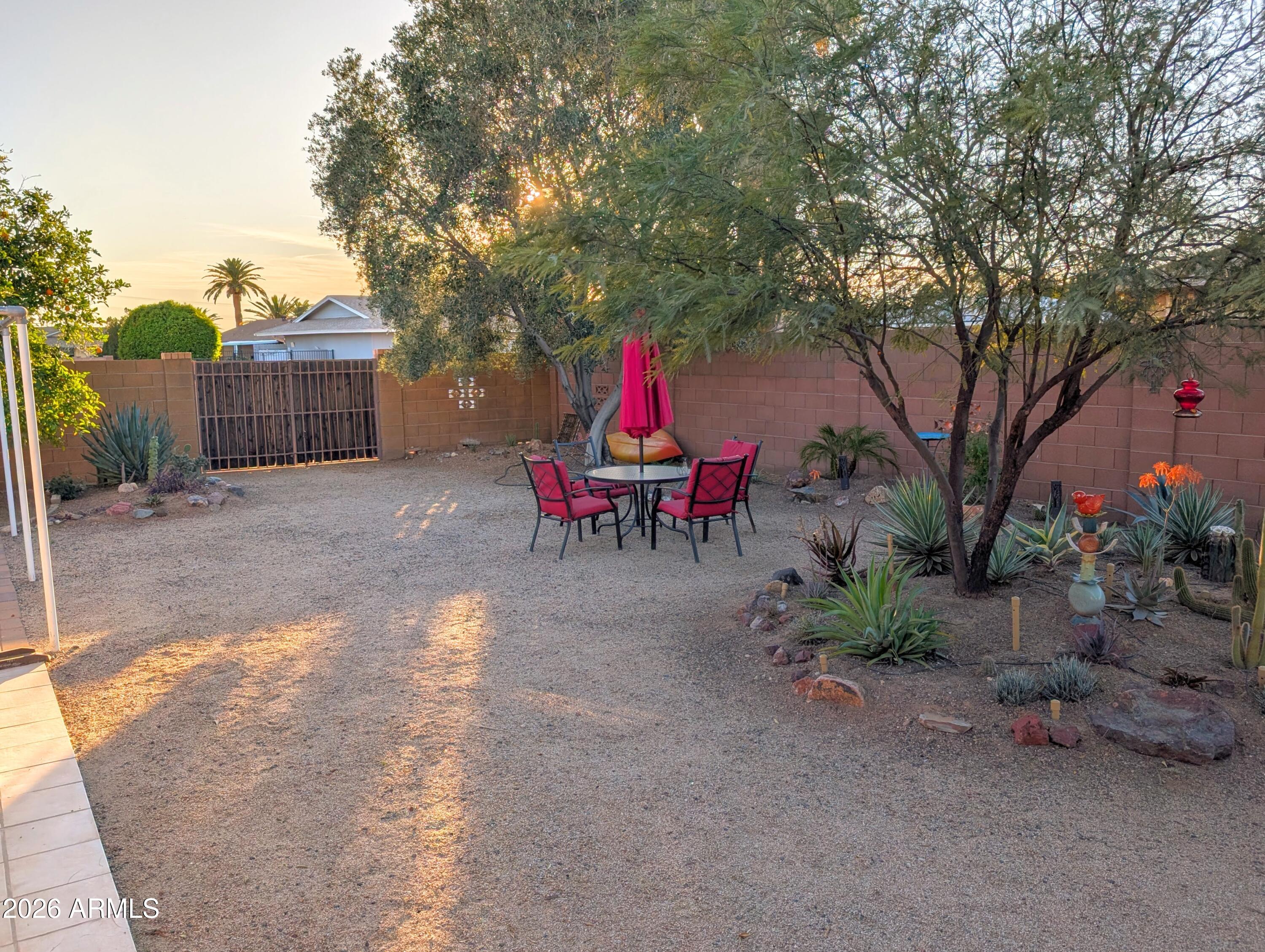 11052 W MEADE Drive