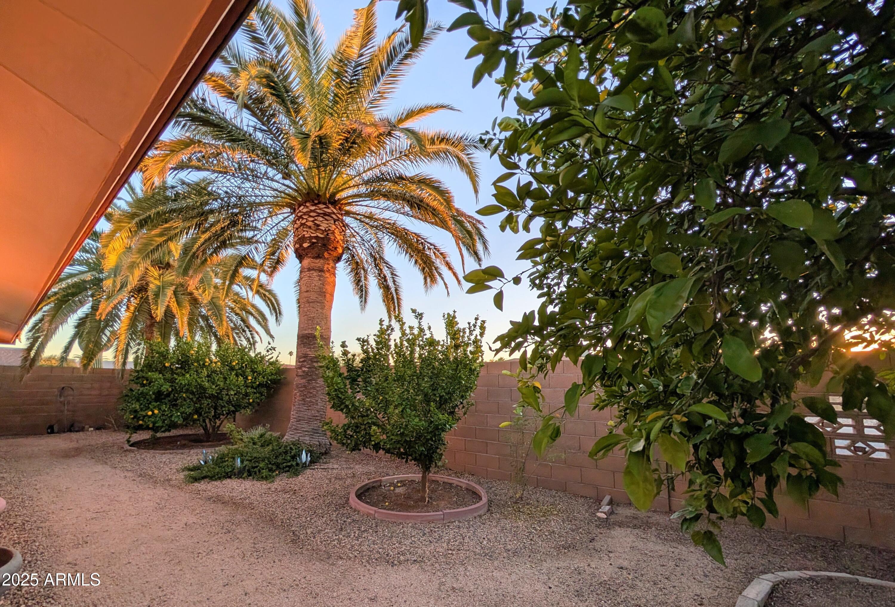 11052 W MEADE Drive