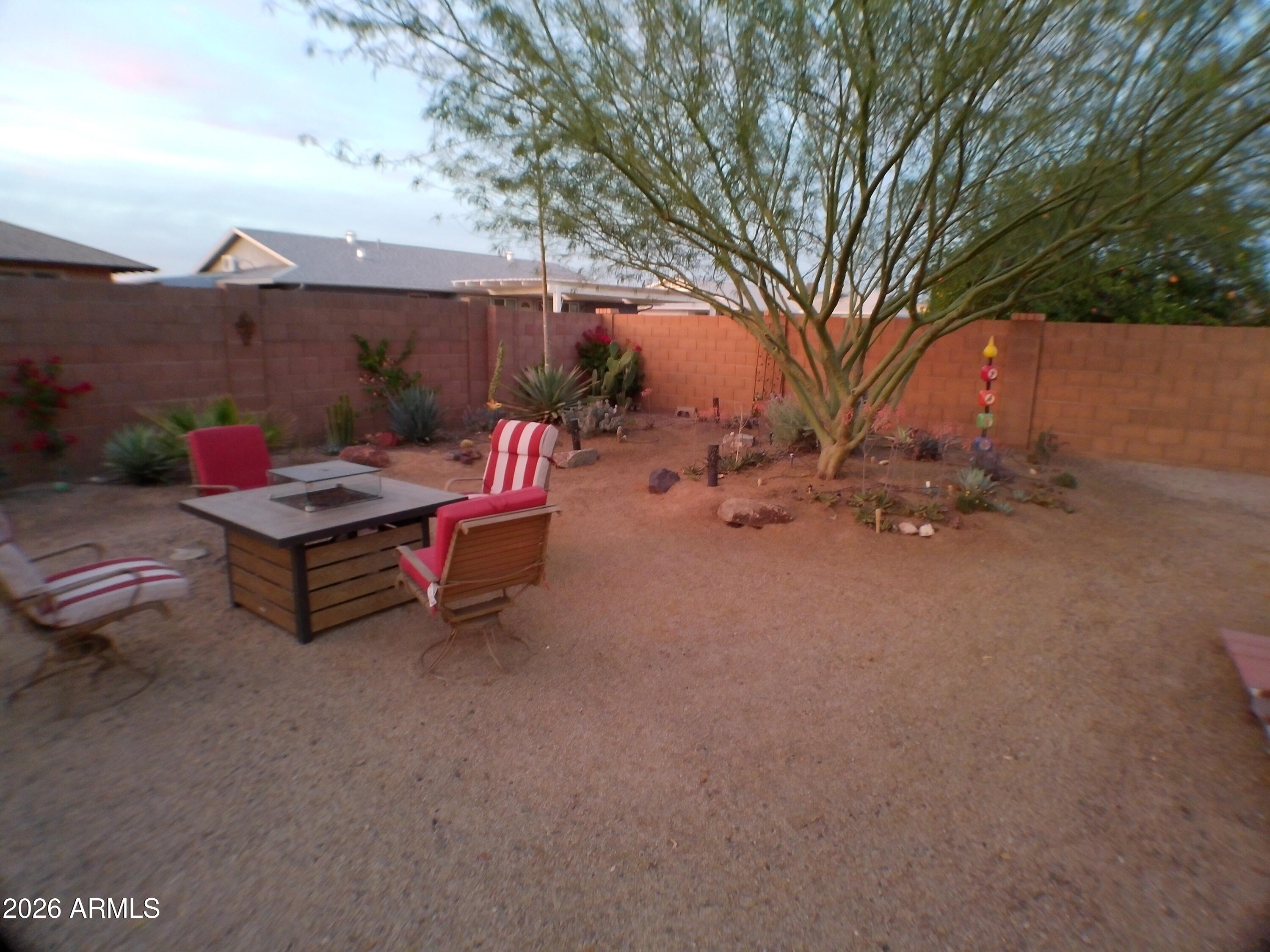 11052 W MEADE Drive