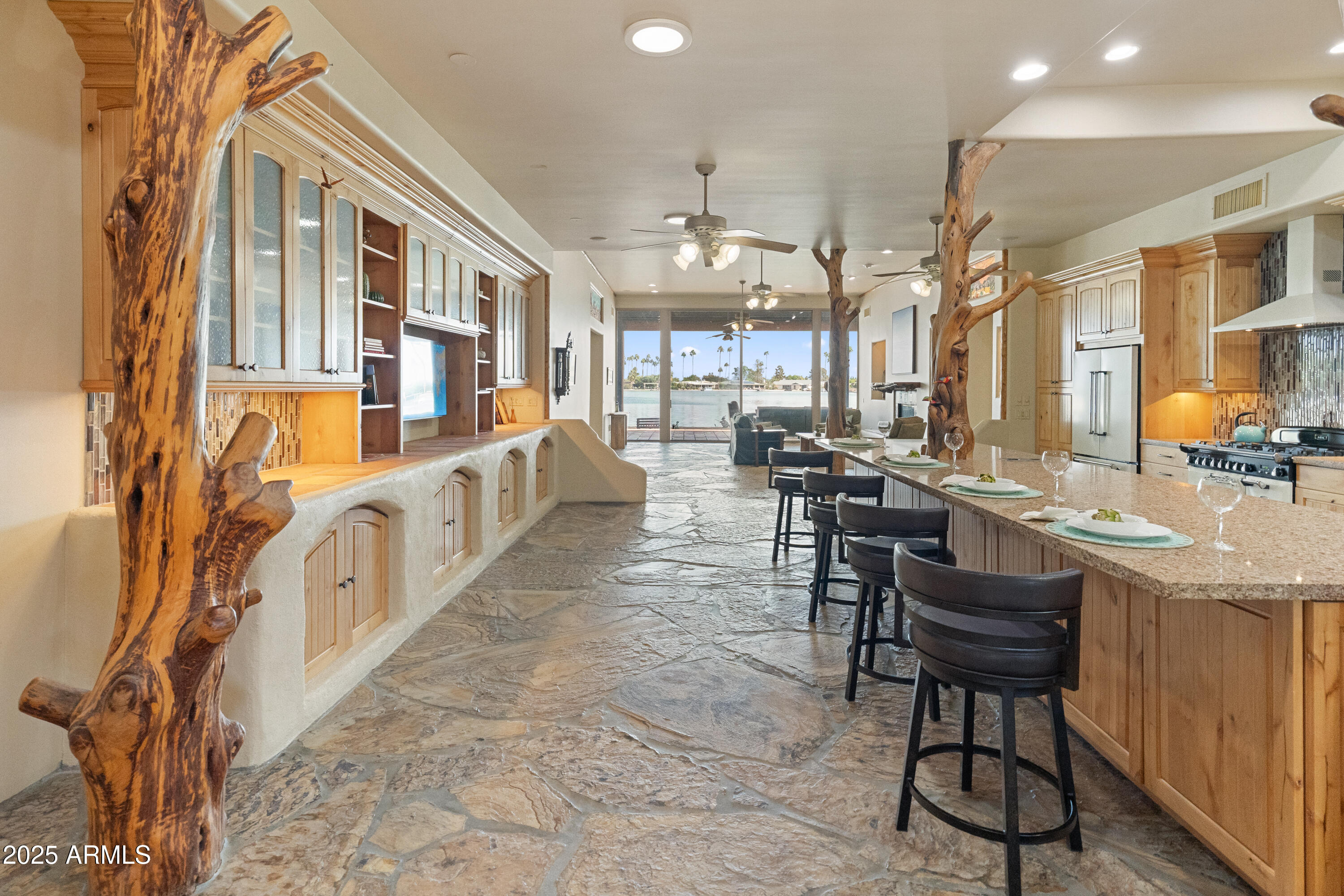 13807 N CROWN Point