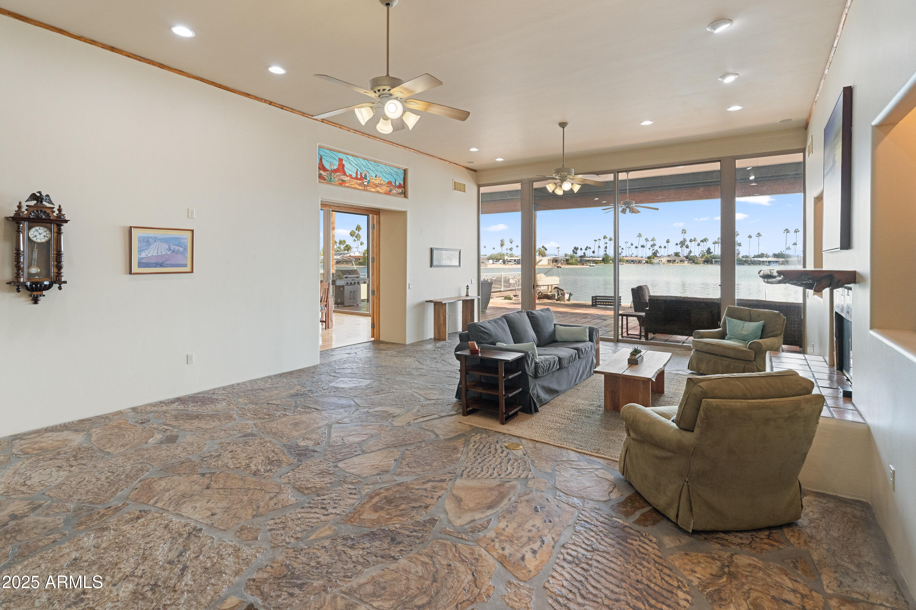 13807 N CROWN Point