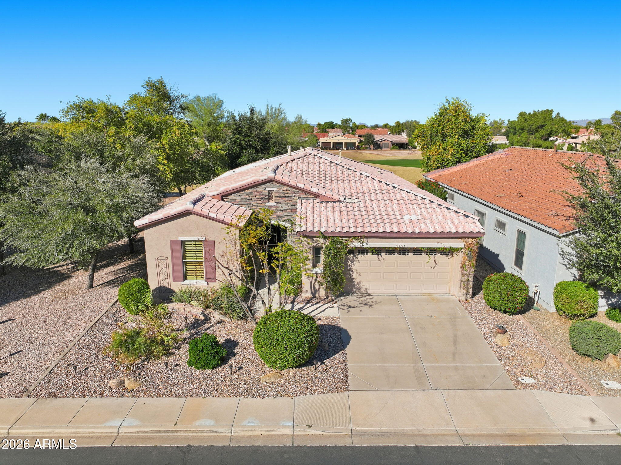 4548 E NIGHTINGALE Lane