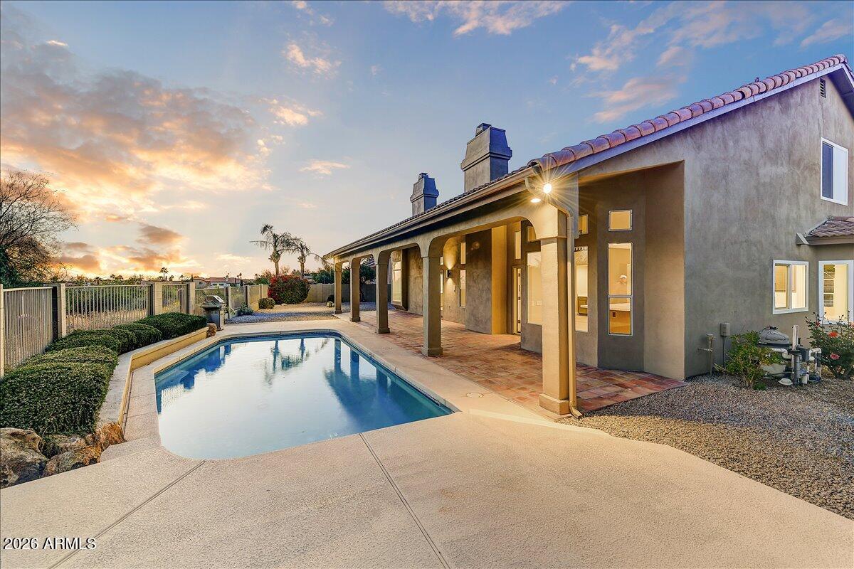 13045 E SHANGRI LA Road