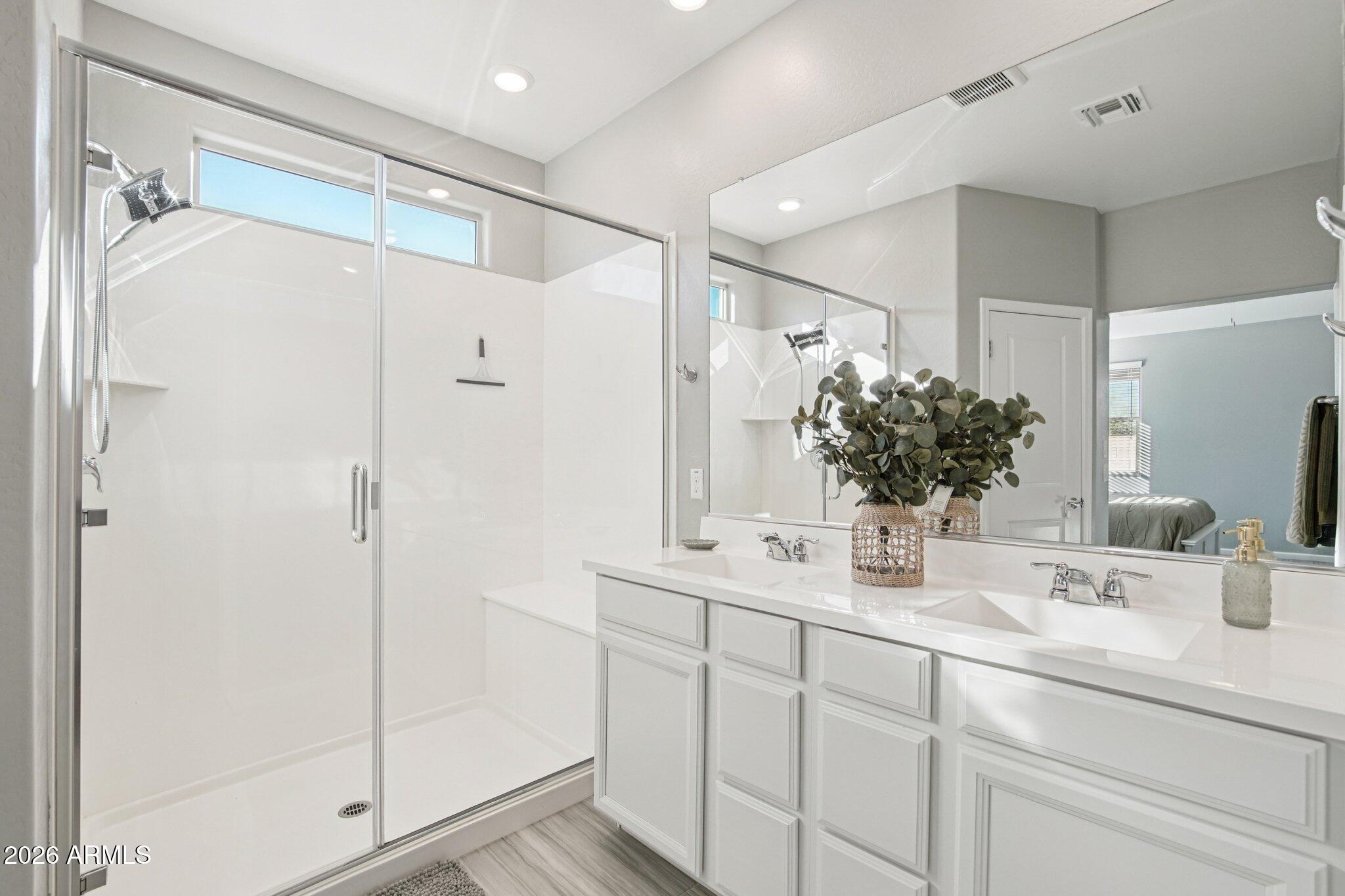 12413 W MYRTLE Court