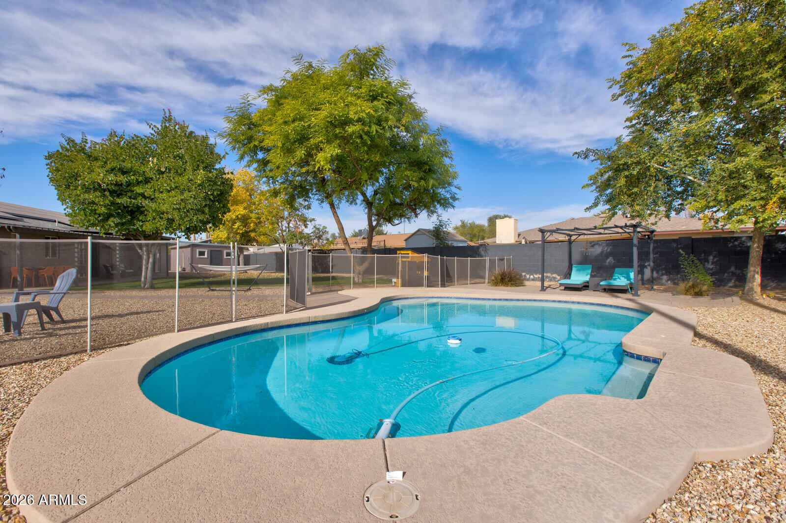 4620 W DAHLIA Drive