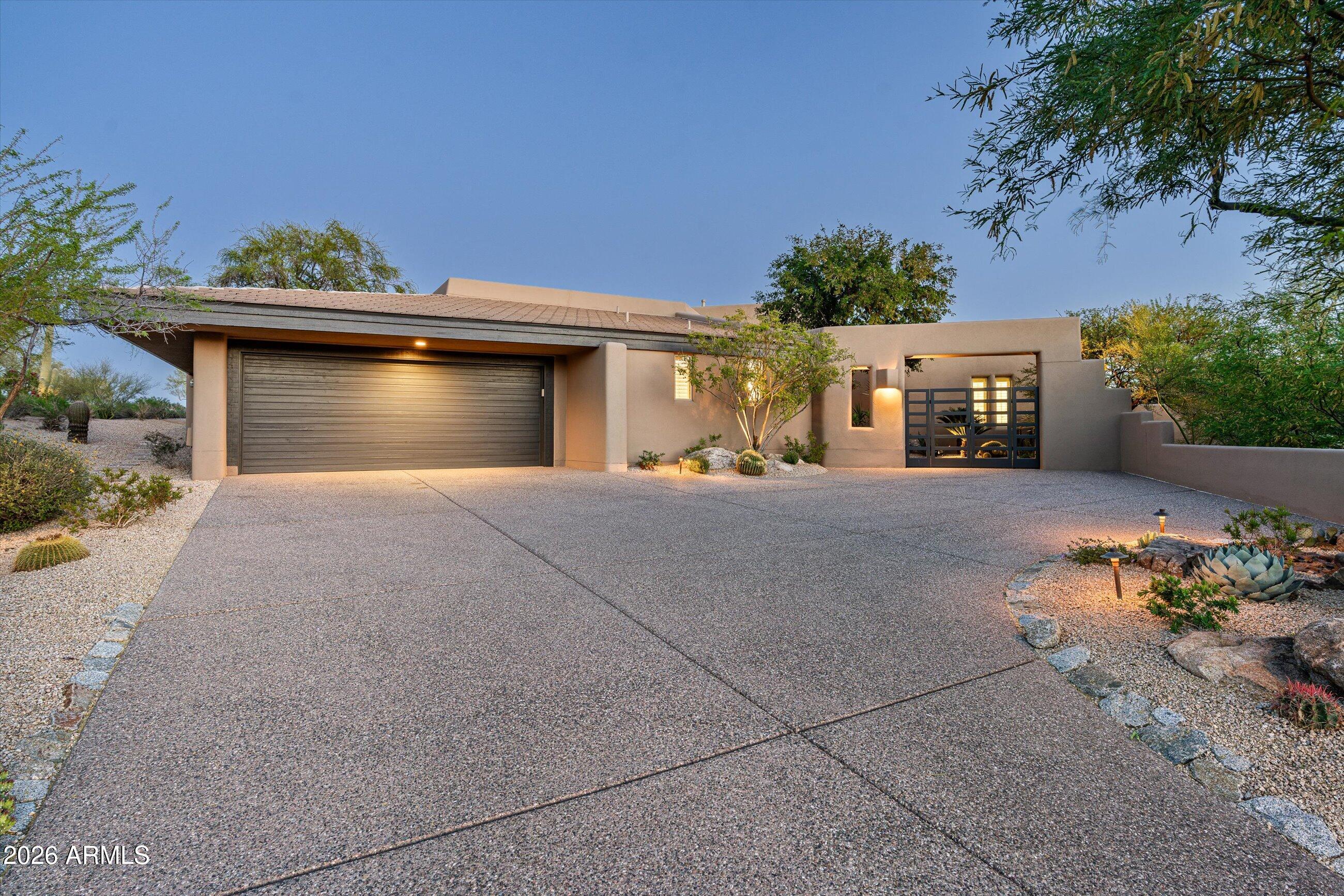 10641 E Tamarisk Way
