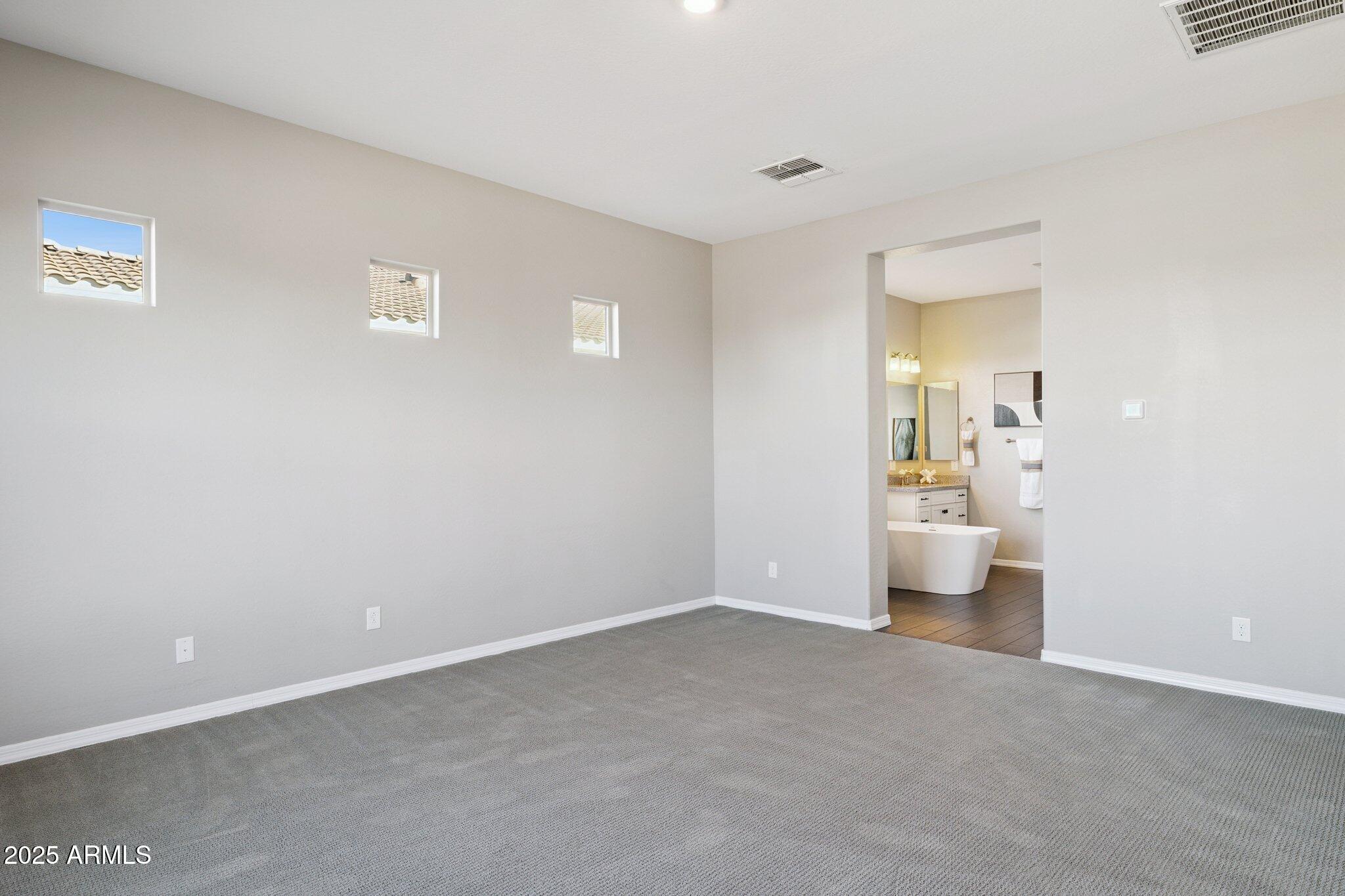 7707 S 43RD Place