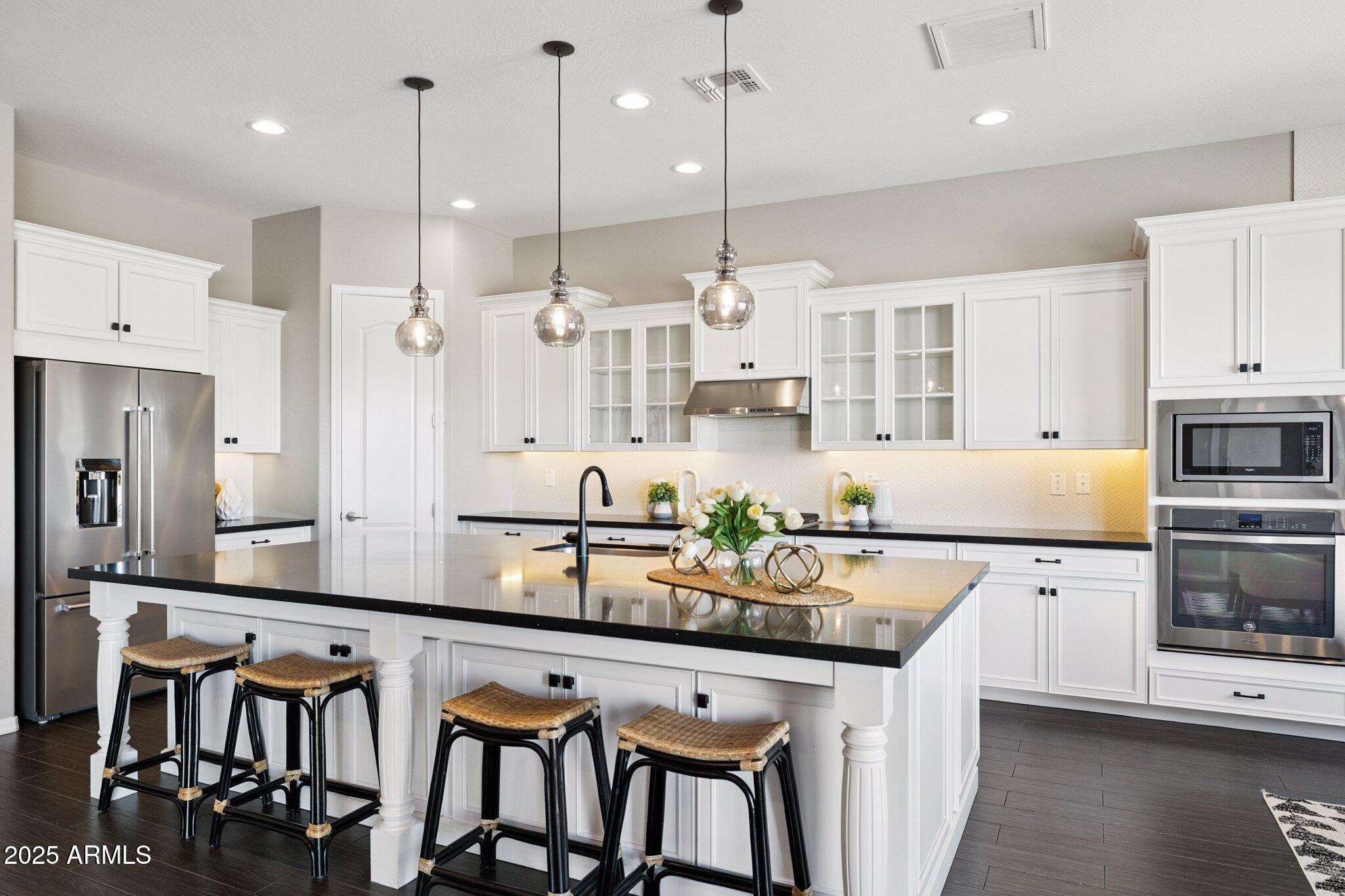 7707 S 43RD Place