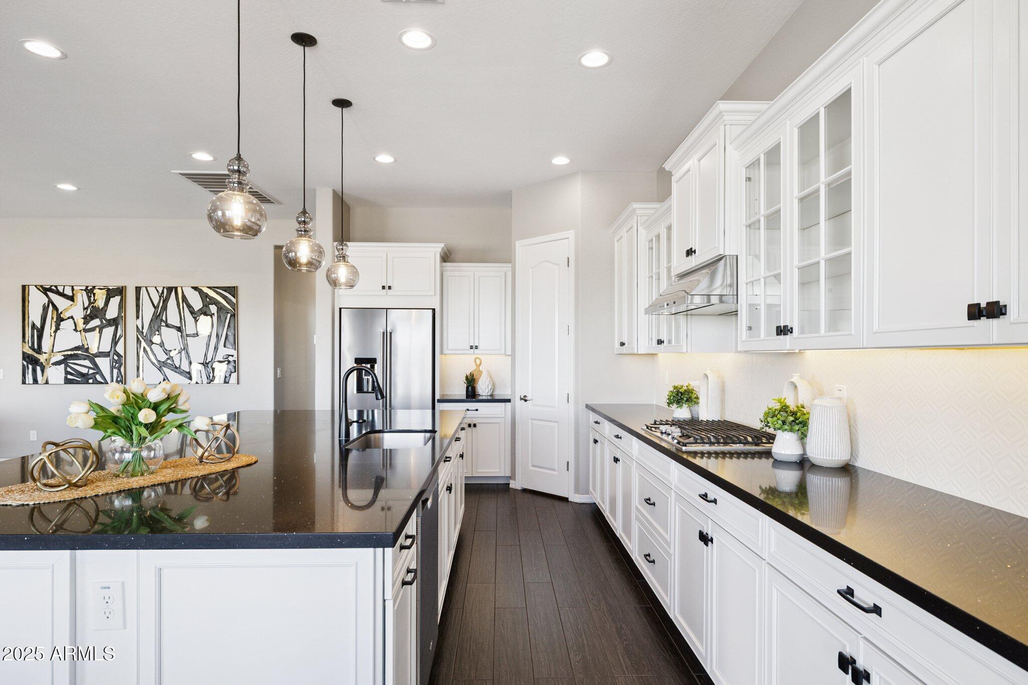 7707 S 43RD Place