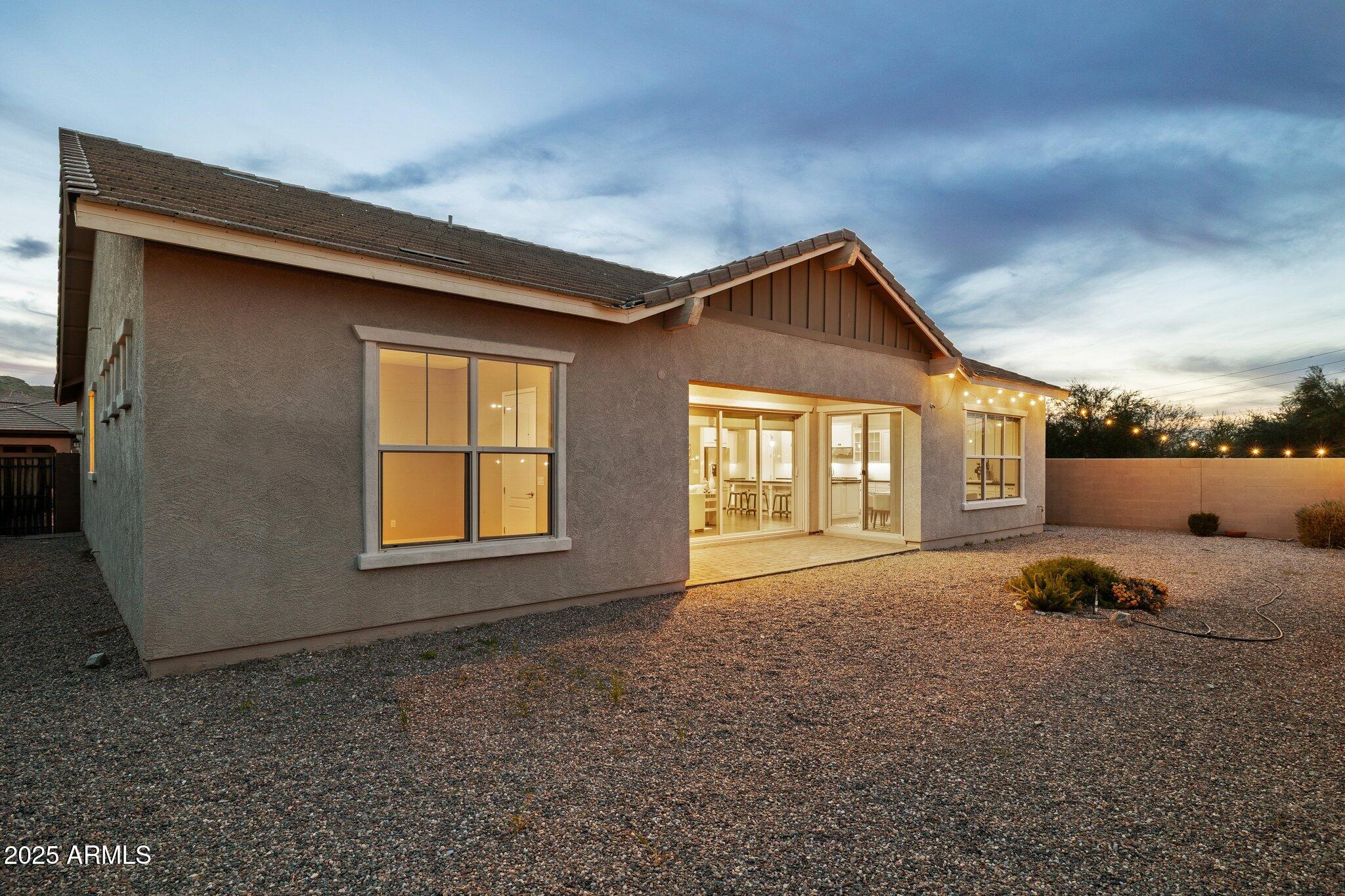 7707 S 43RD Place