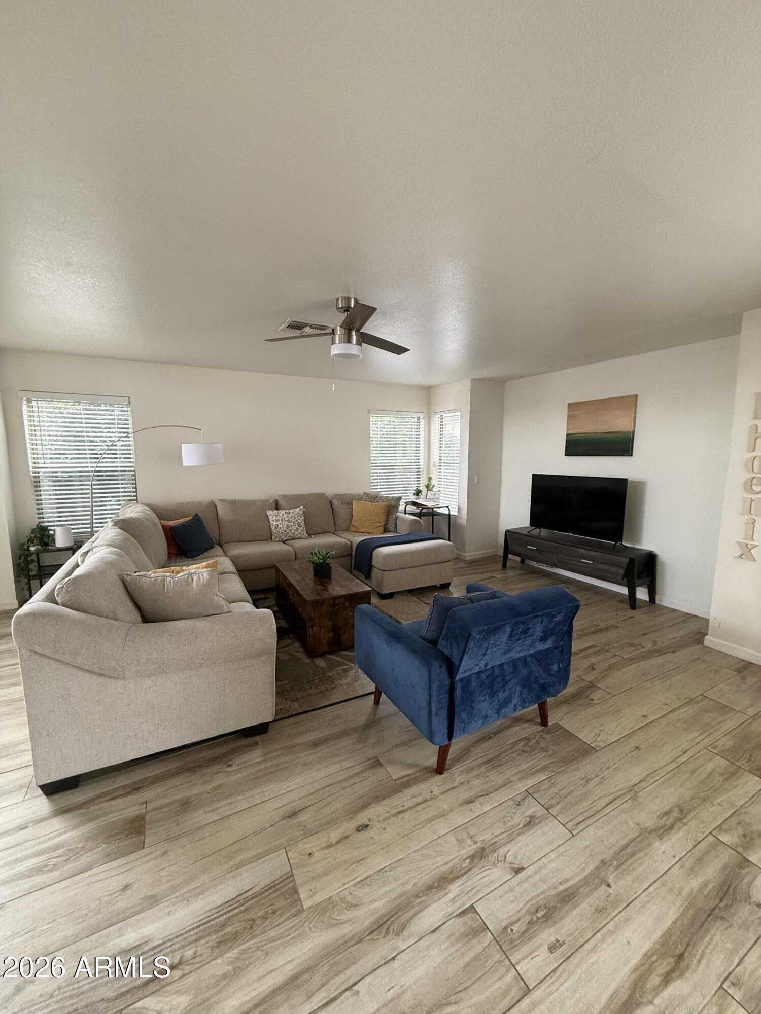 4331 E TETHER Trail