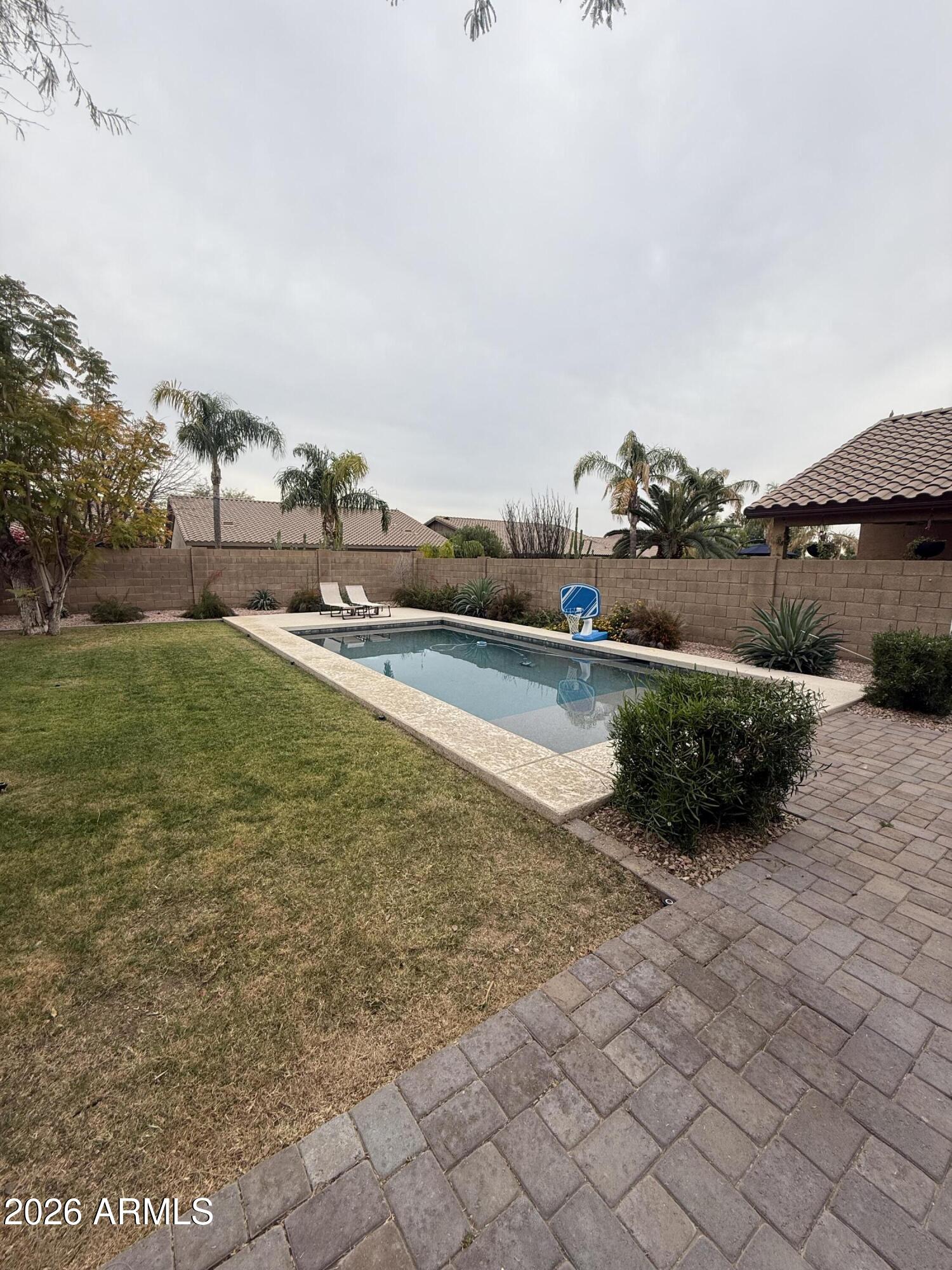 4331 E TETHER Trail