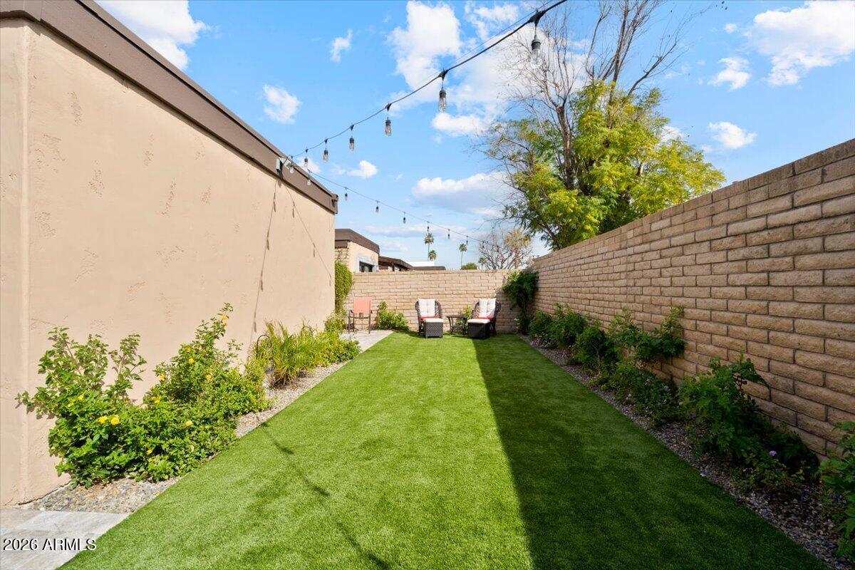 7905 E PLAZA Avenue