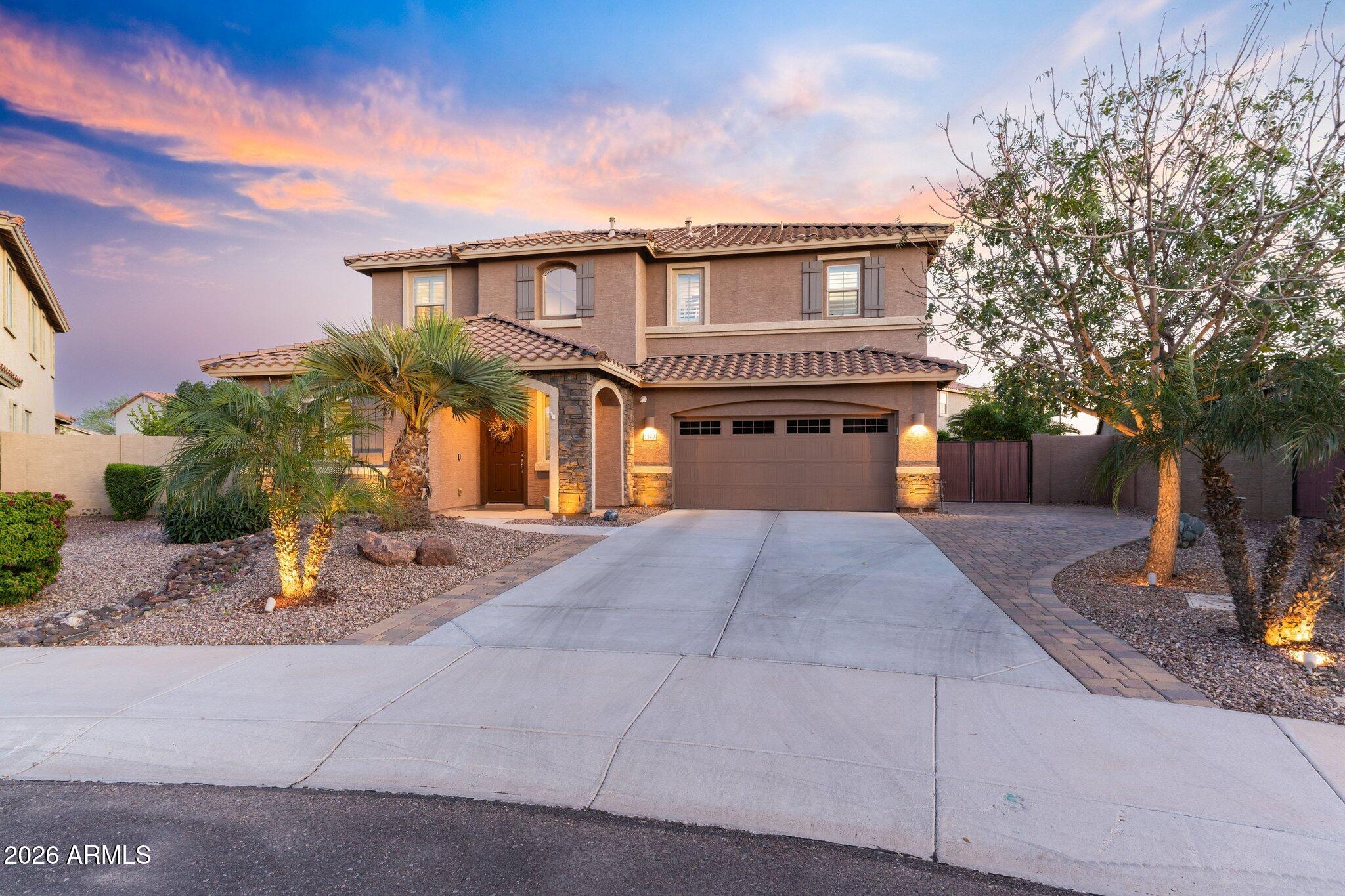 1179 E REGENT Drive