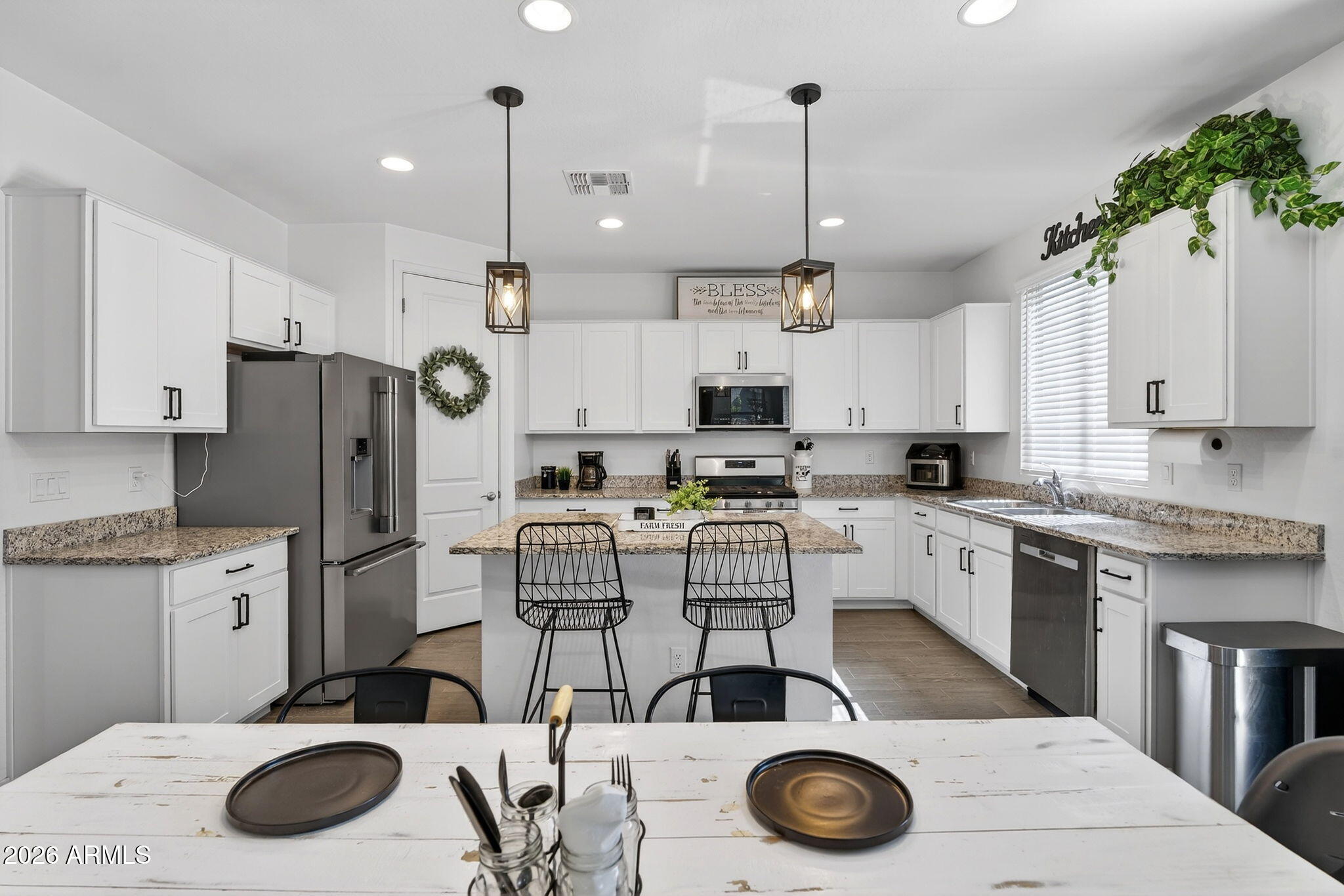 9333 E SECTOR Drive