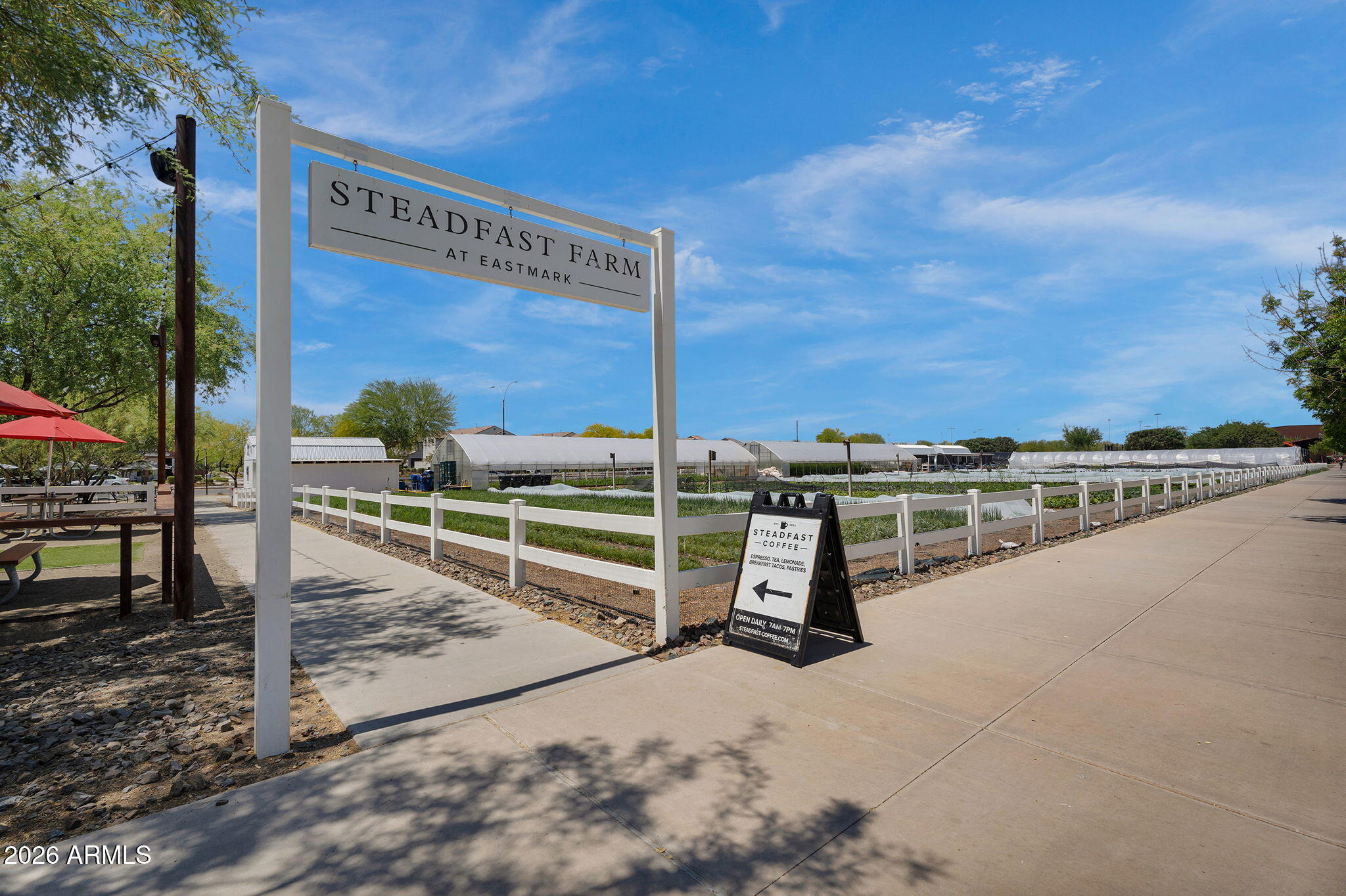 9333 E SECTOR Drive